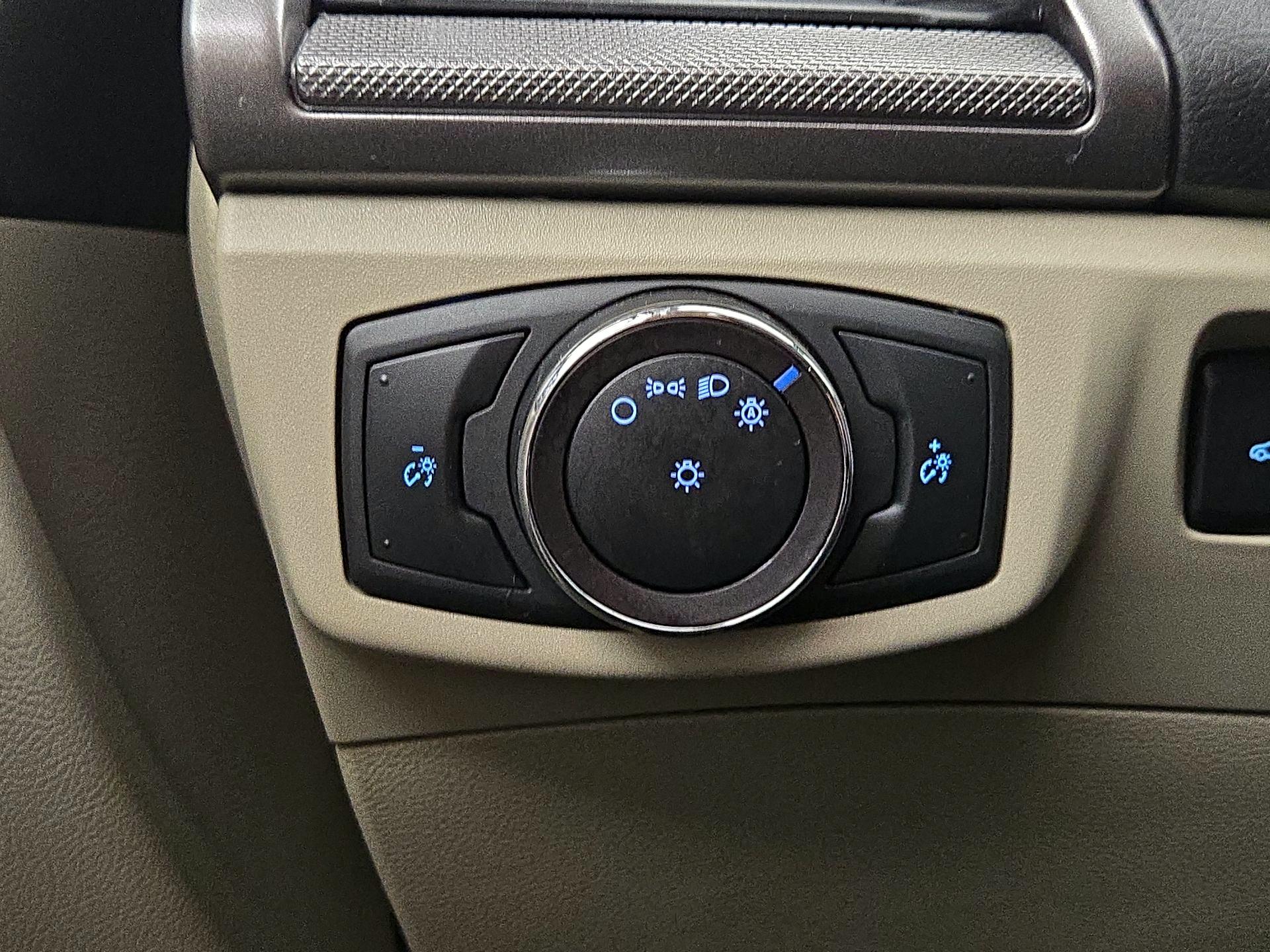 Thumbnail: 2020 Ford Fusion - 13