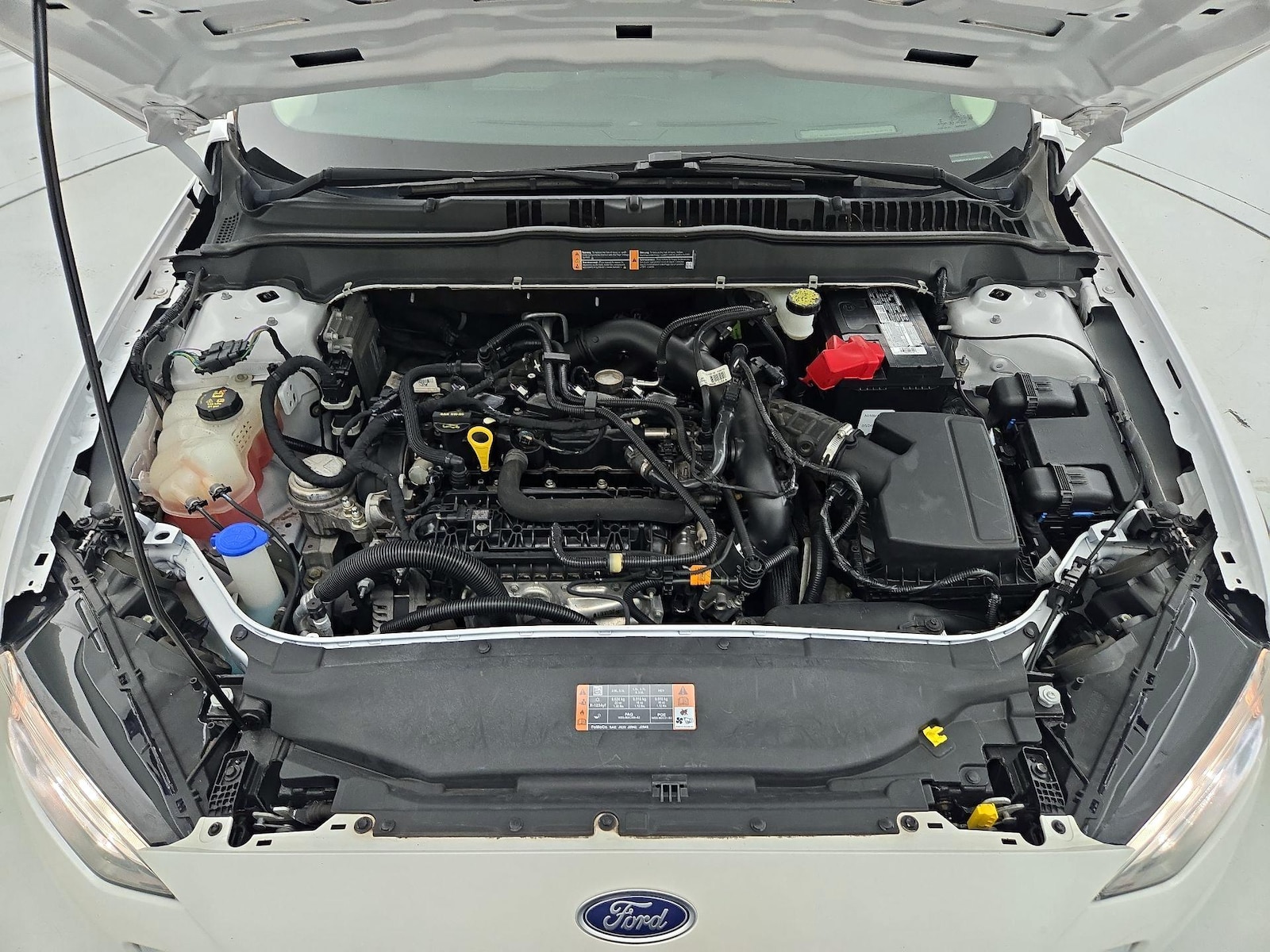 2020 Ford Fusion SE - Photo 23