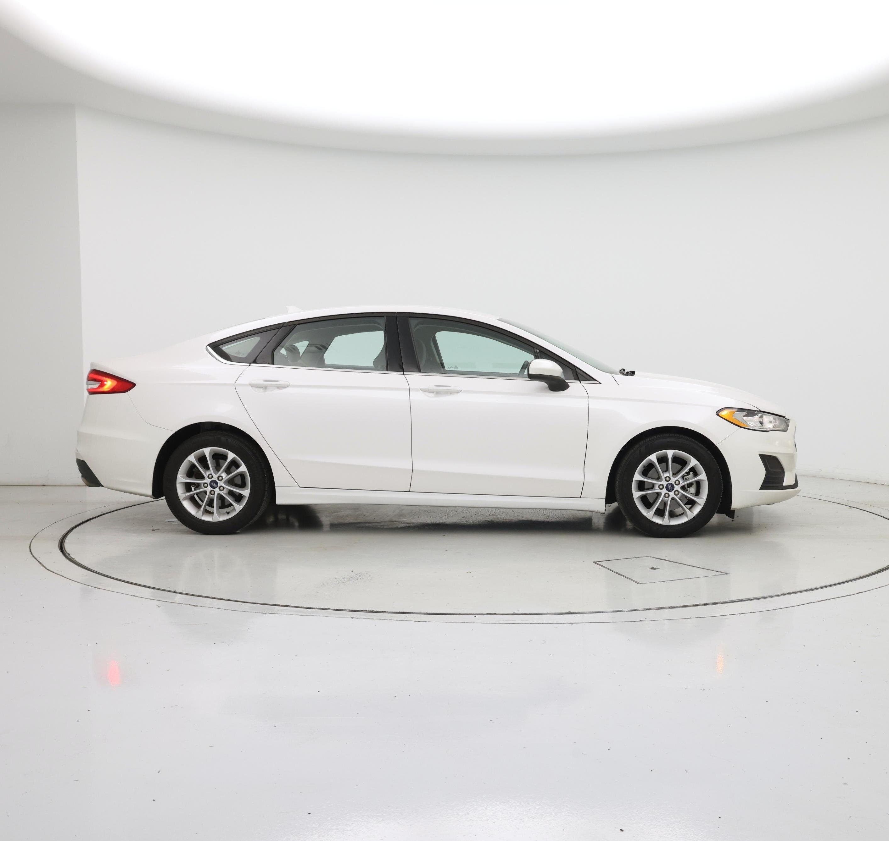 Thumbnail: 2020 Ford Fusion - 7