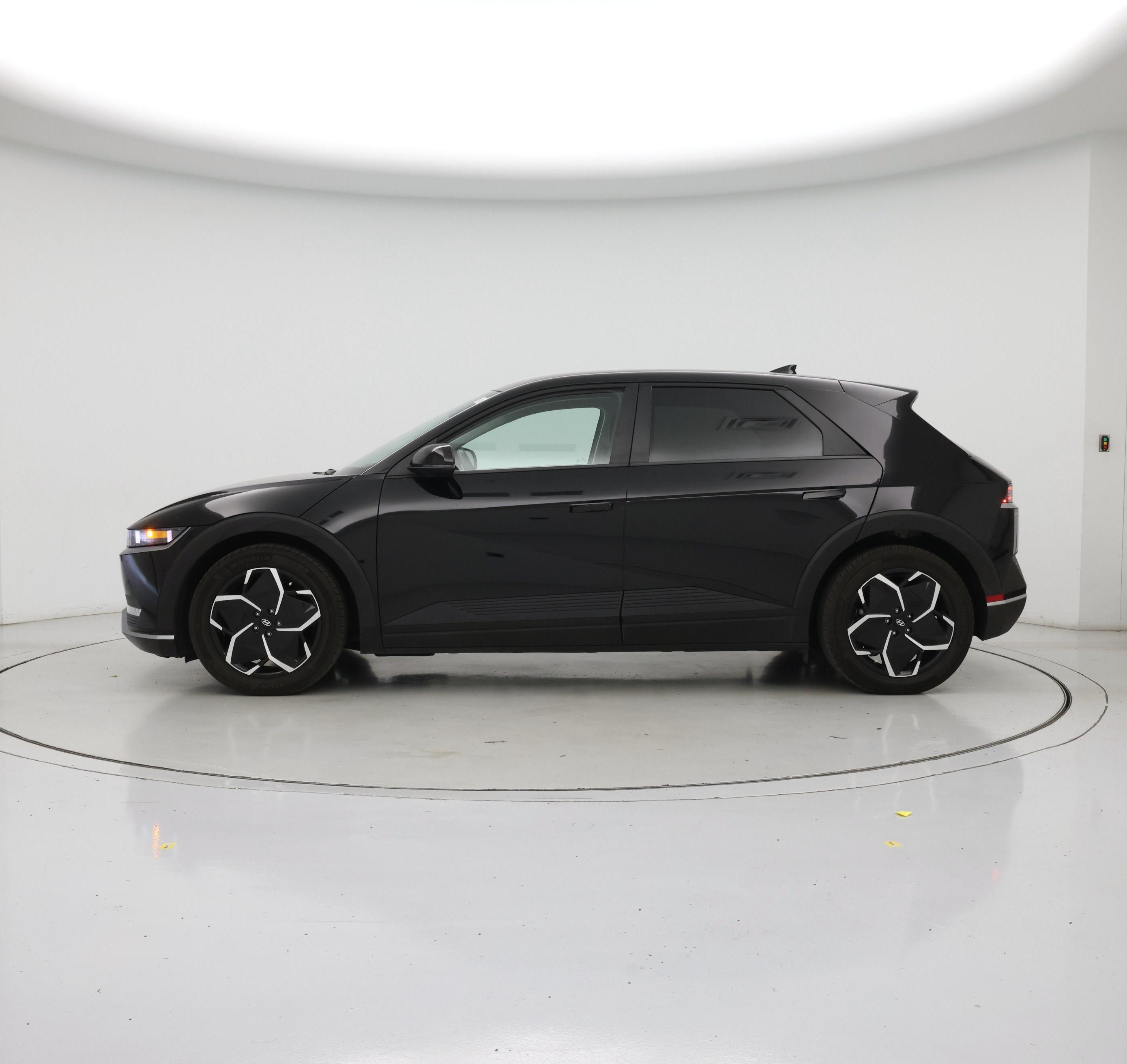 Thumbnail: 2024 Hyundai Ioniq 5 - 3