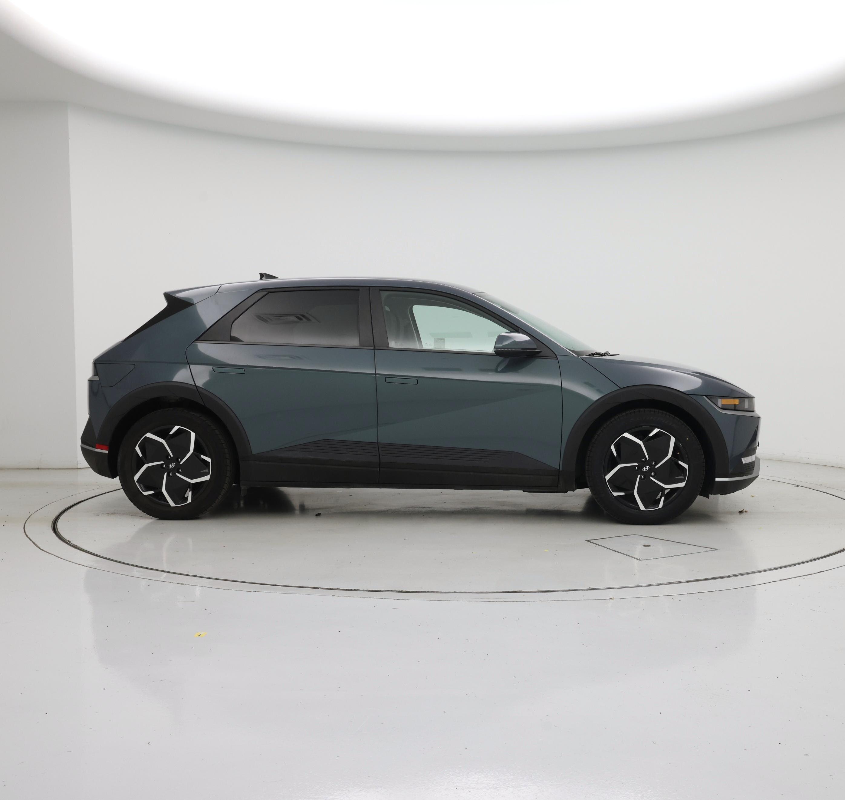 Thumbnail: 2024 Hyundai Ioniq 5 - 7