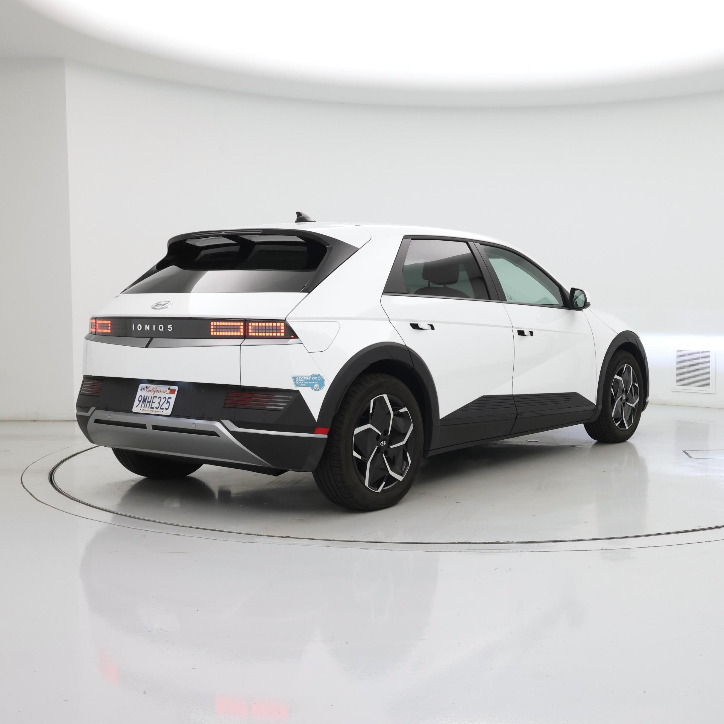 Thumbnail: 2024 Hyundai Ioniq 5 - 8