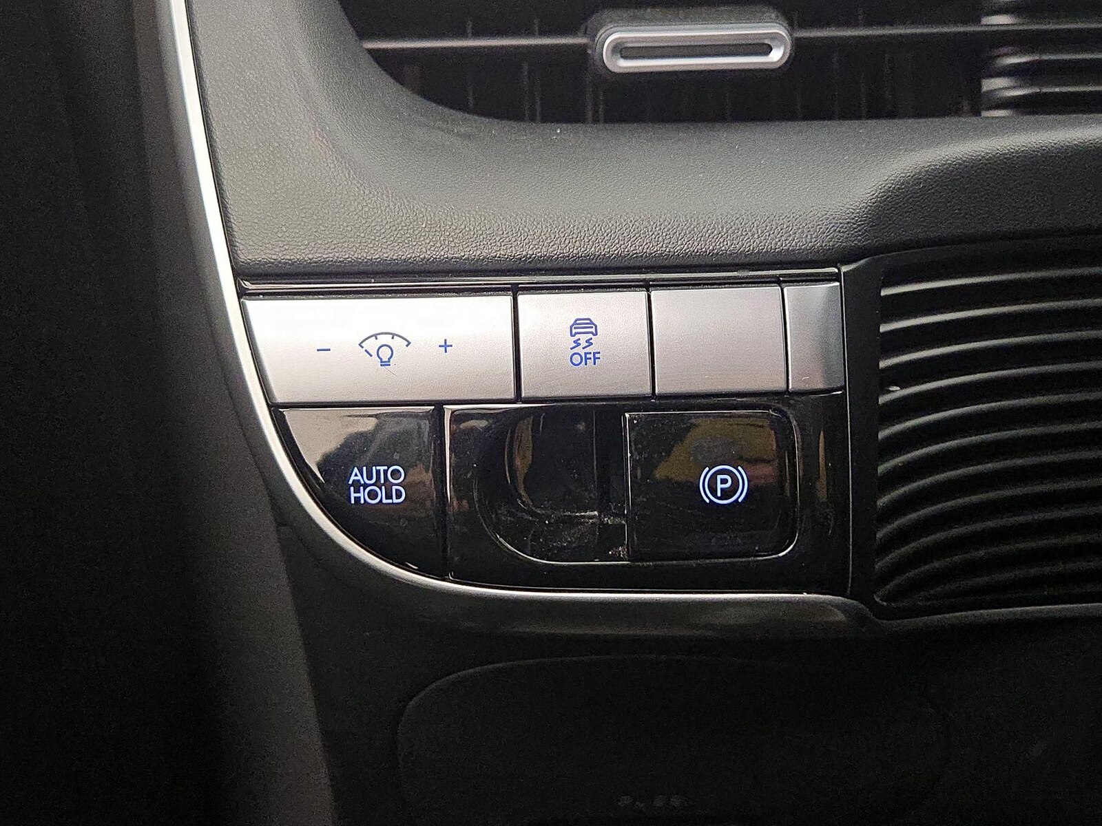 2023 Hyundai IONIQ 5 SE - Photo 14