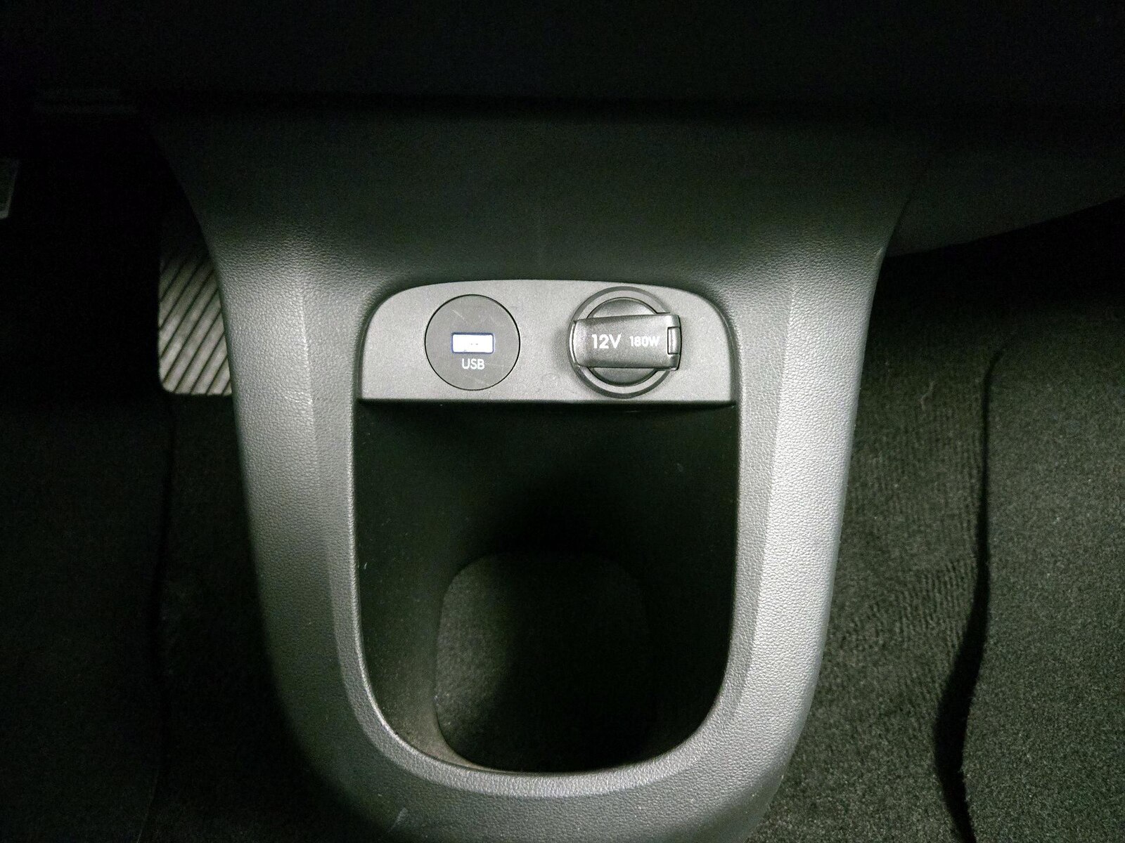 2023 Hyundai IONIQ 5 SE - Photo 20