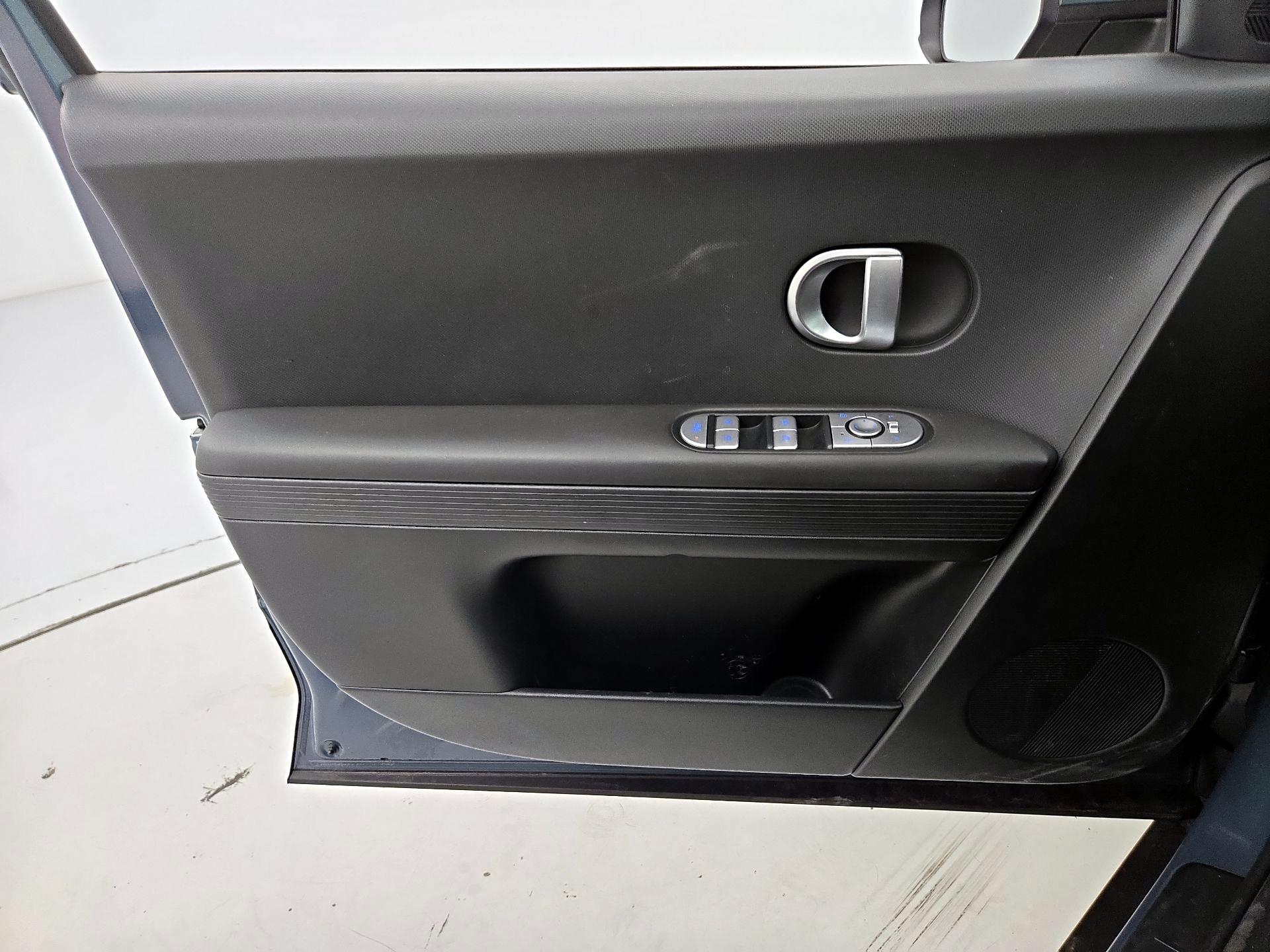 Thumbnail: 2024 Hyundai Ioniq 5 - 12