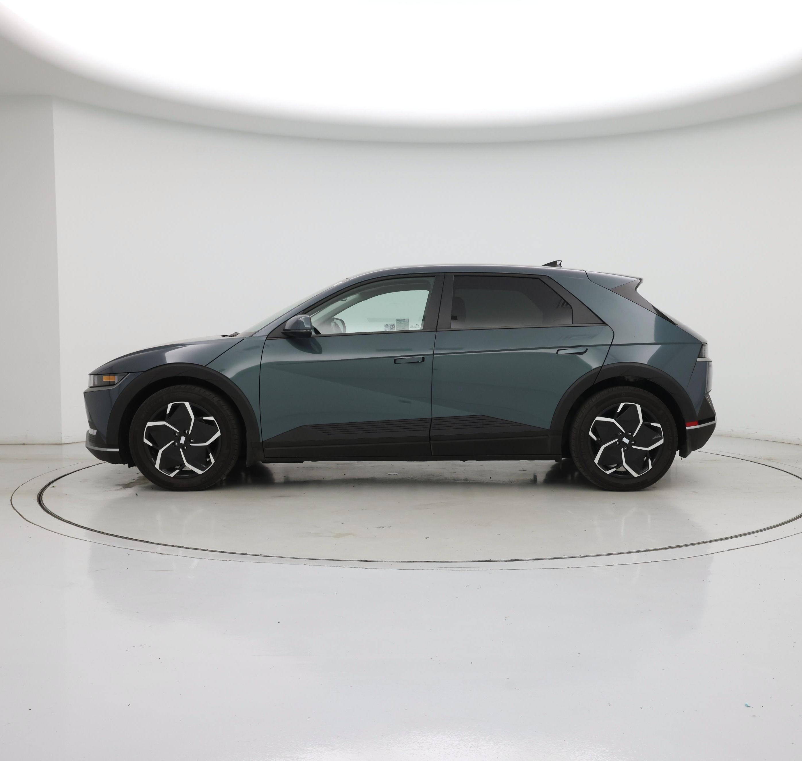 Thumbnail: 2024 Hyundai Ioniq 5 - 3