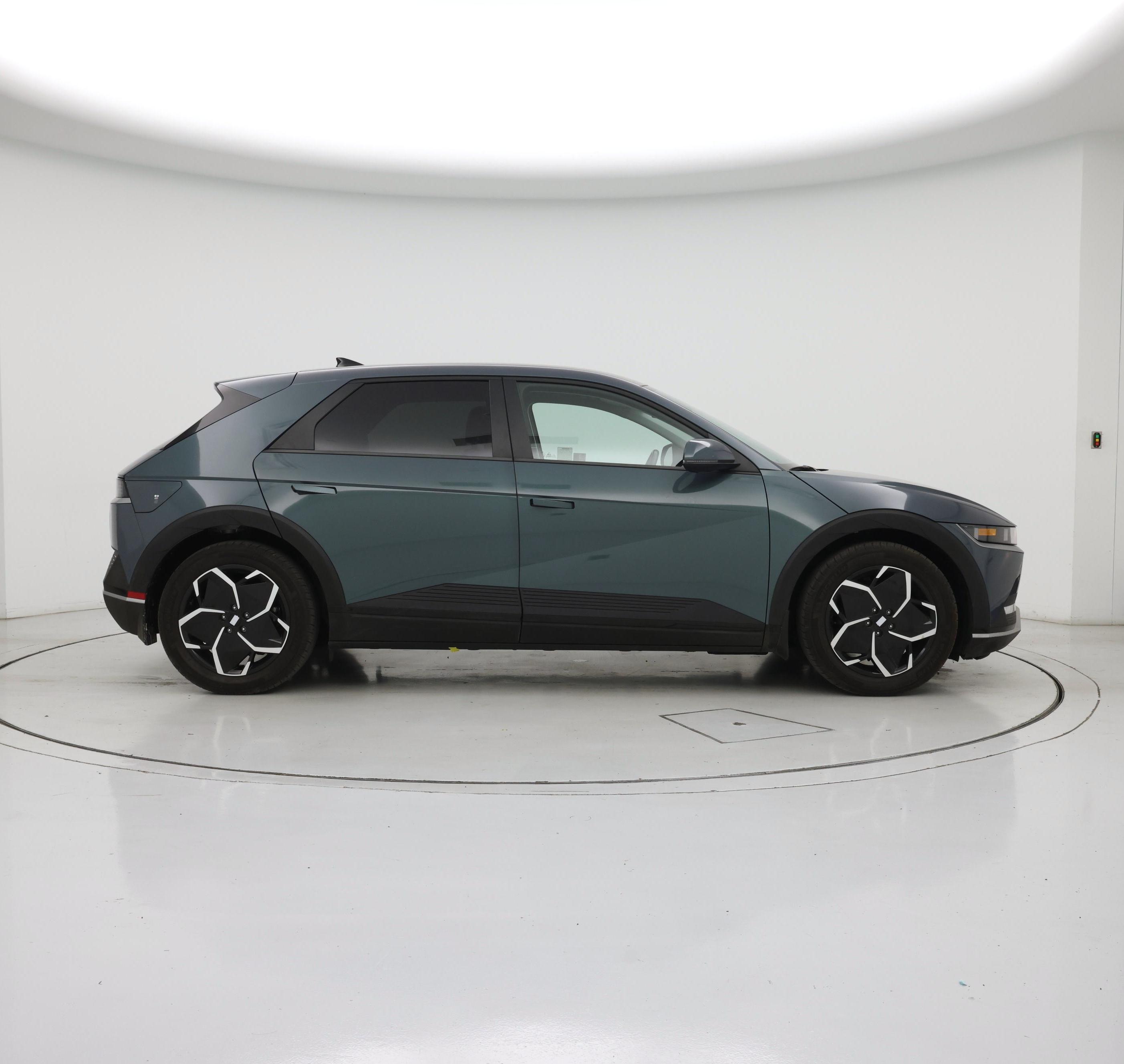 Thumbnail: 2024 Hyundai Ioniq 5 - 7