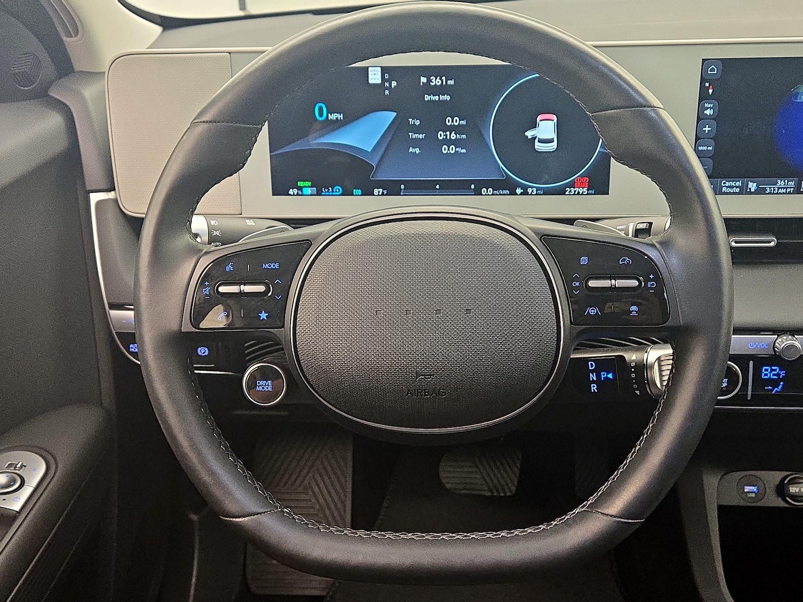 2024 Hyundai IONIQ 5 SEL - Photo 11