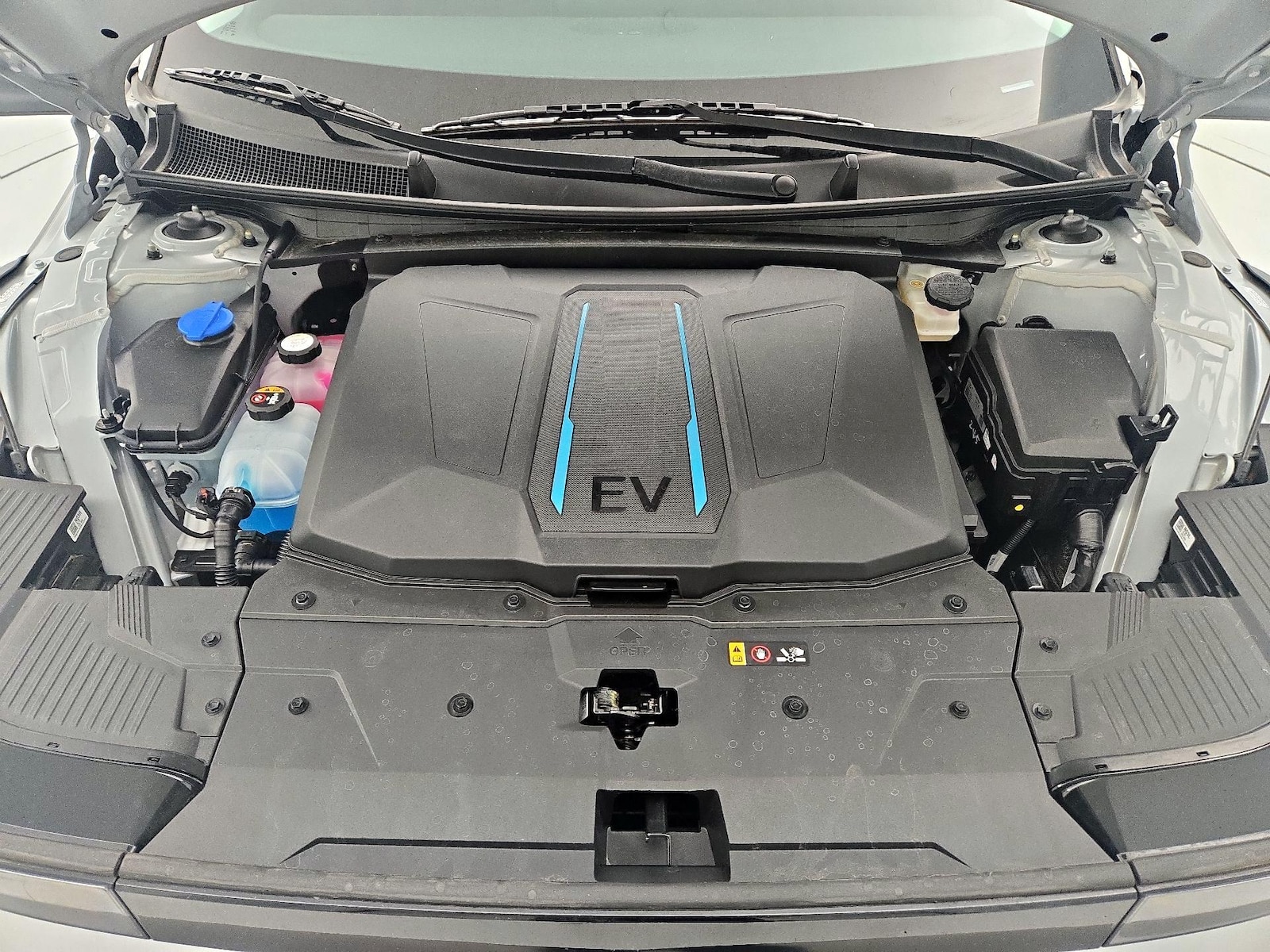 2024 Hyundai IONIQ 5 SEL - Photo 23