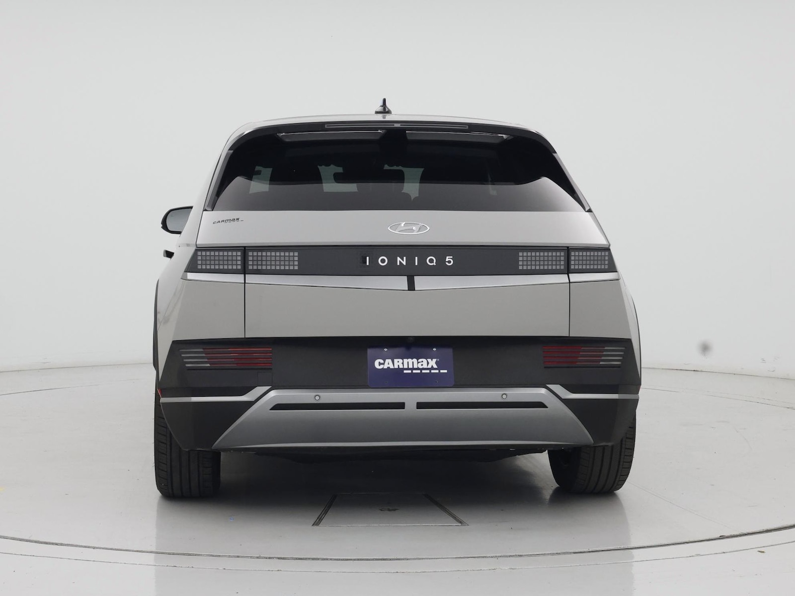 2024 Hyundai IONIQ 5 SEL - Photo 7