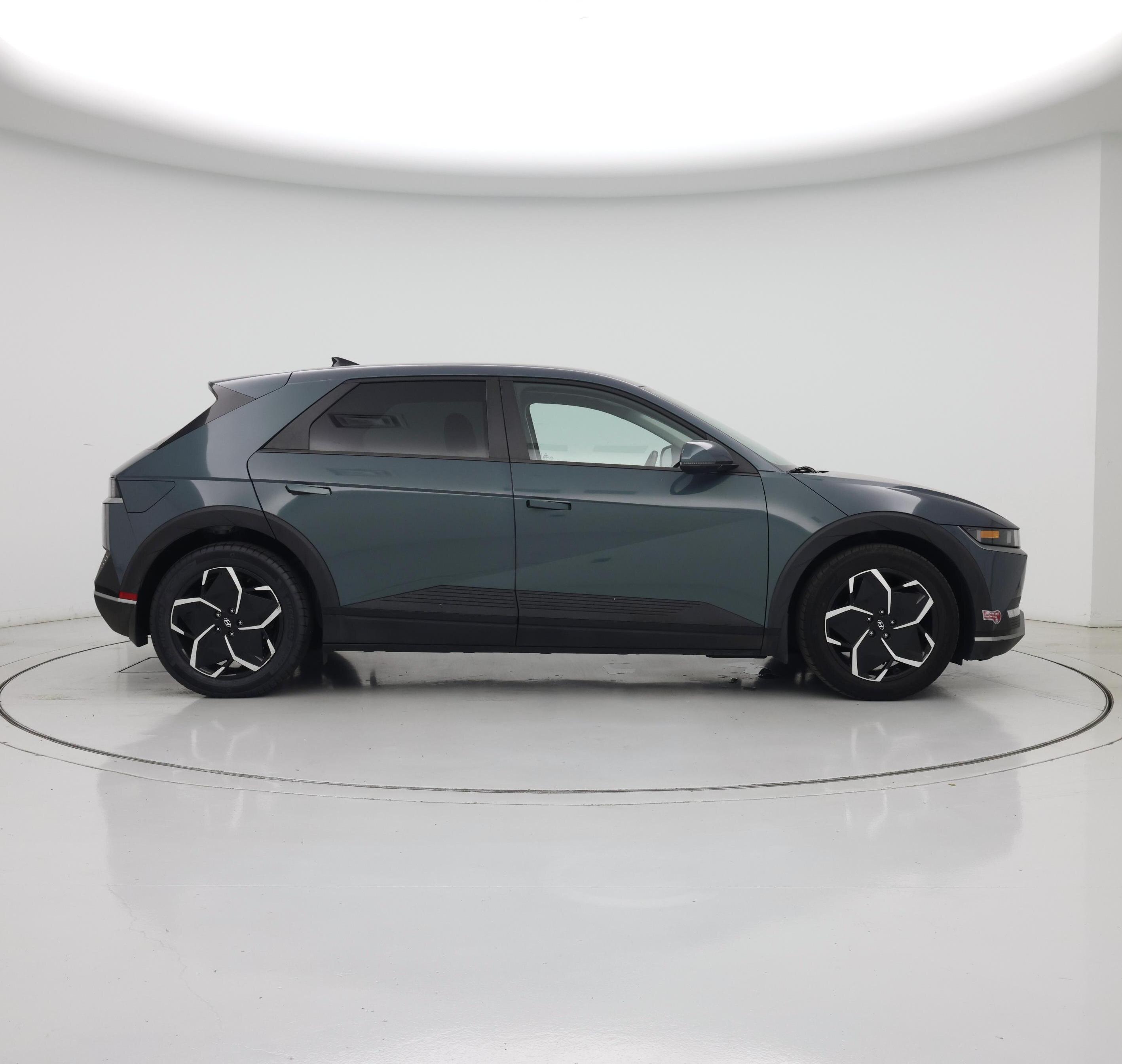 Thumbnail: 2024 Hyundai Ioniq 5 - 7