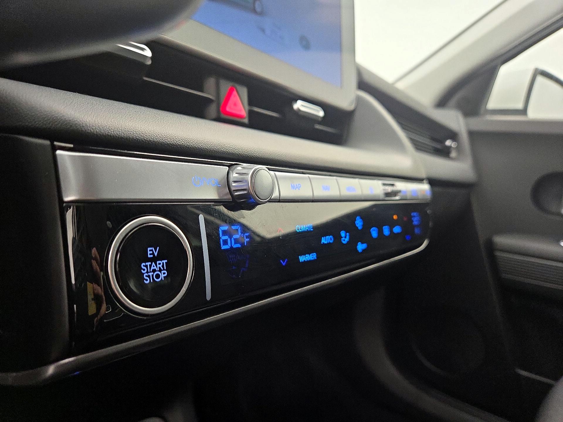 Thumbnail: 2024 Hyundai Ioniq 5 - 17