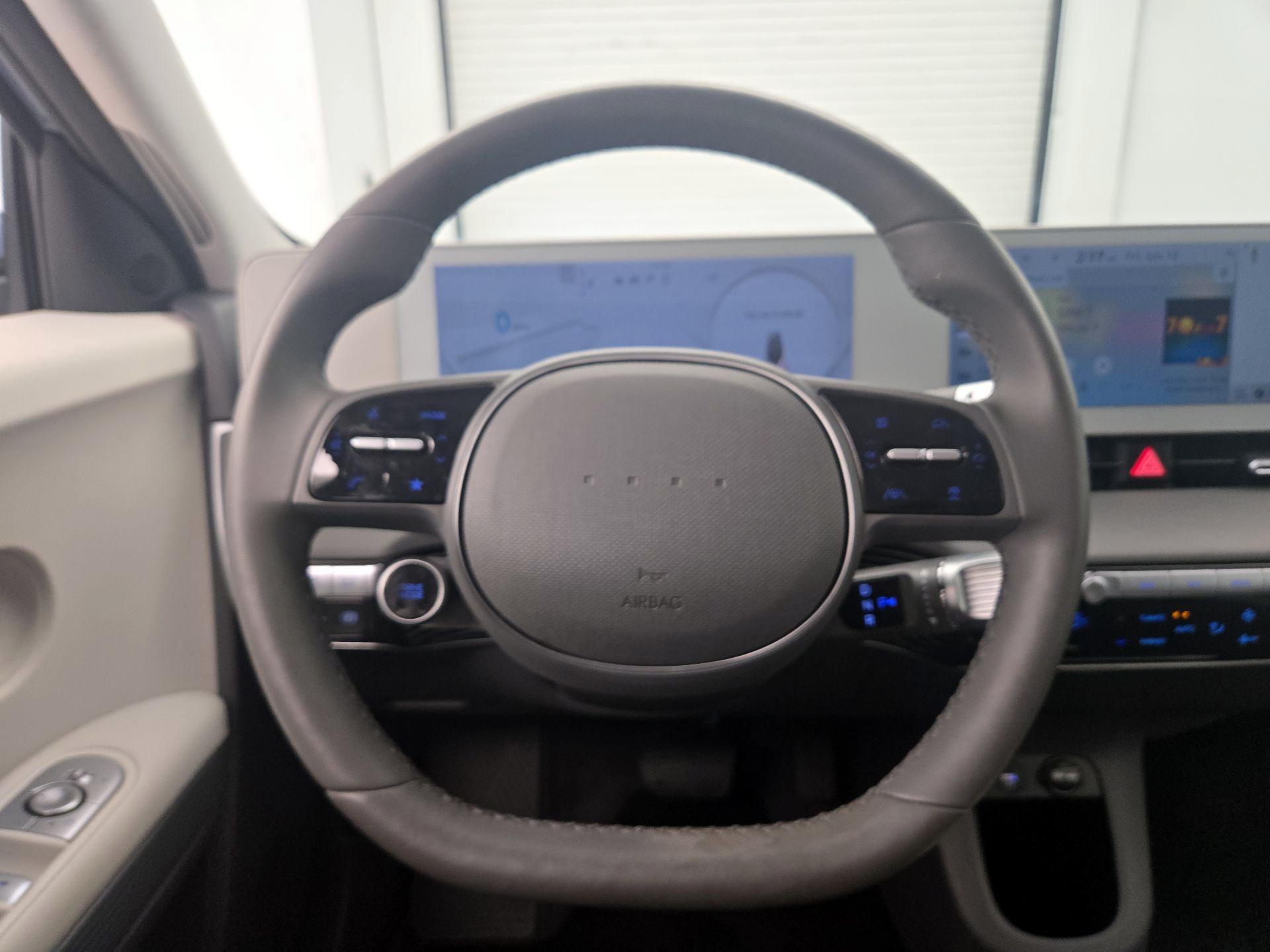 Thumbnail: 2024 Hyundai Ioniq 5 - 10