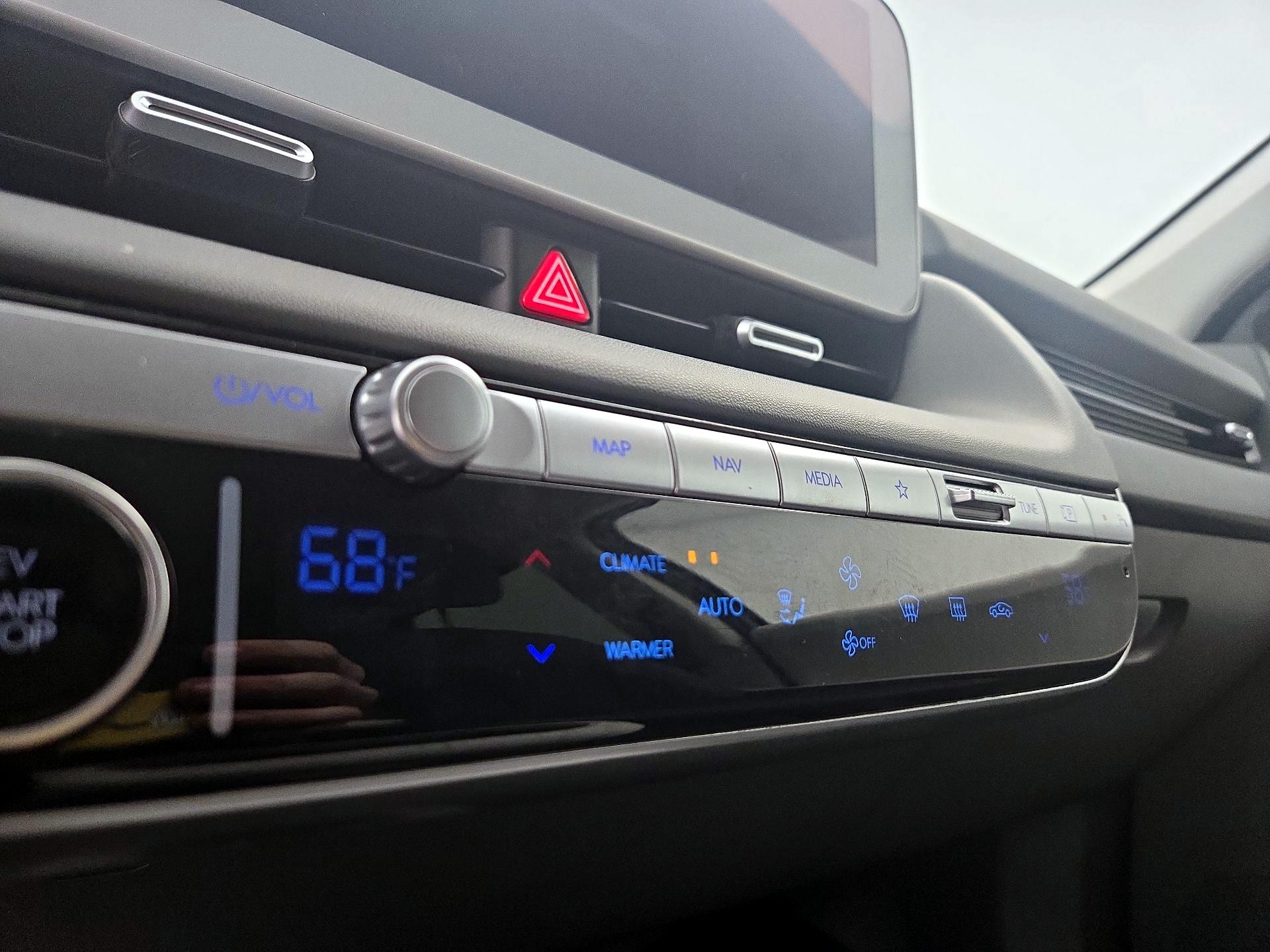 Thumbnail: 2024 Hyundai Ioniq 5 - 17