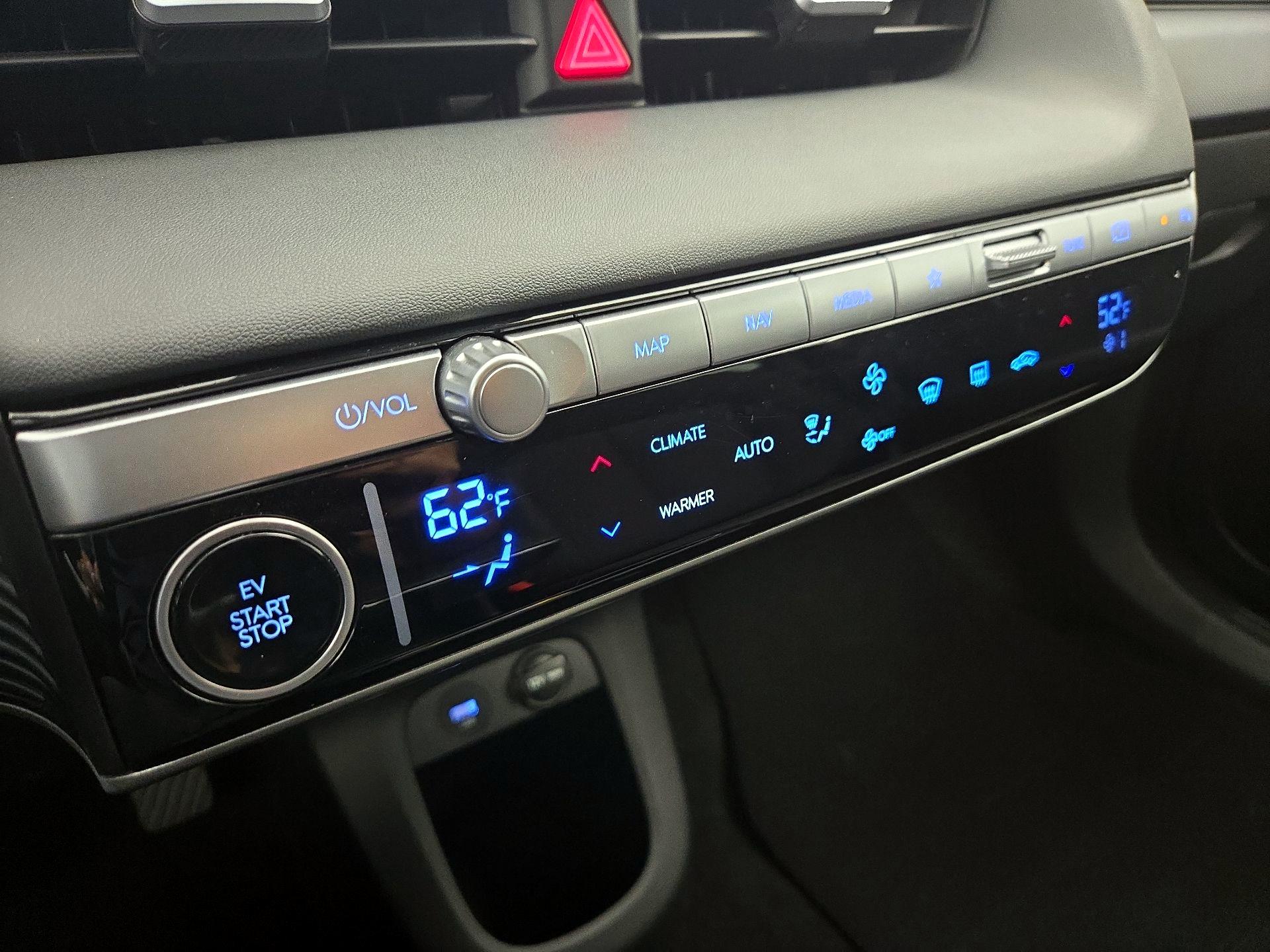 Thumbnail: 2024 Hyundai Ioniq 5 - 17