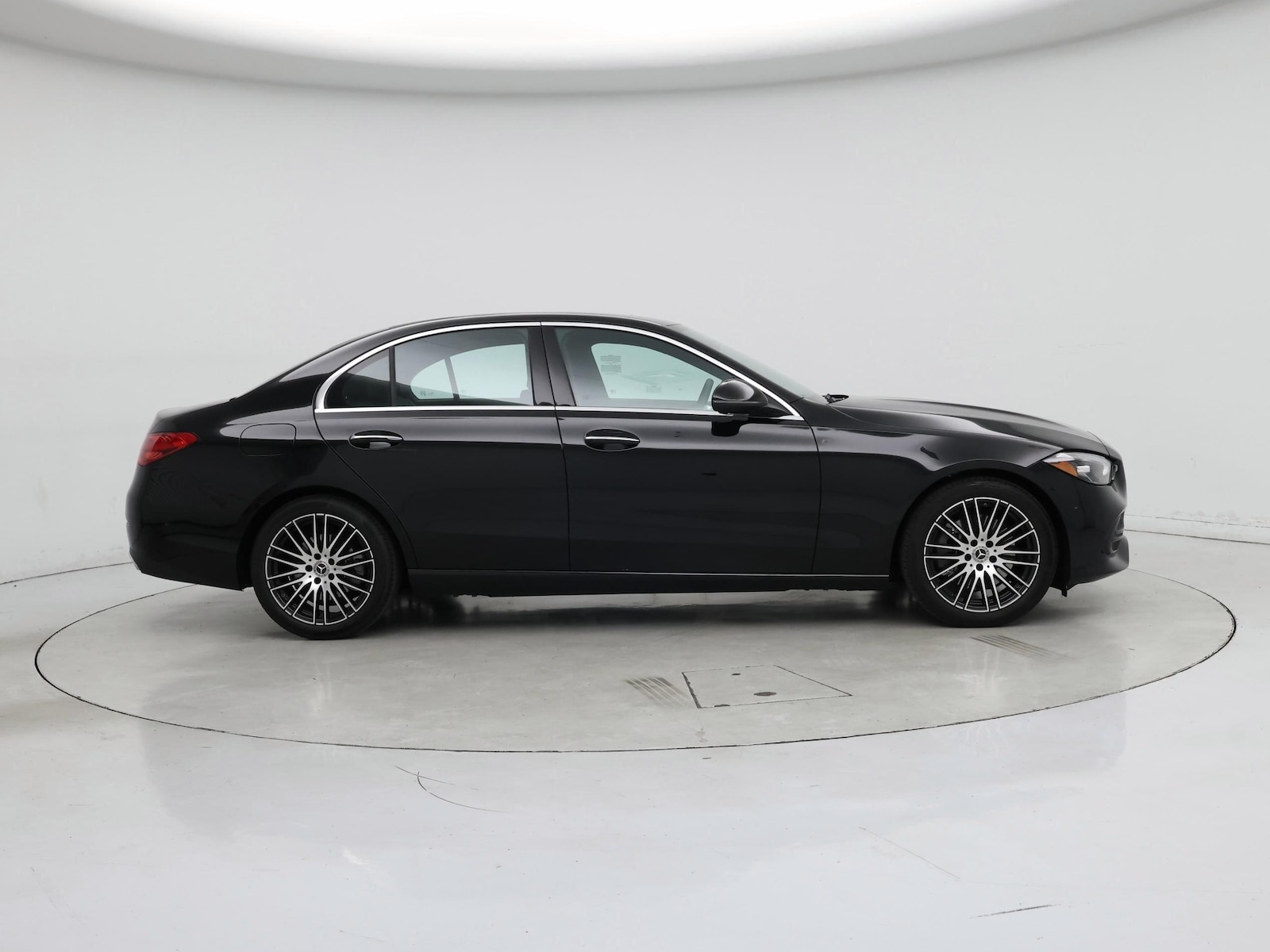 2025 Mercedes-Benz C-Class Sedan C 300 - Photo 8