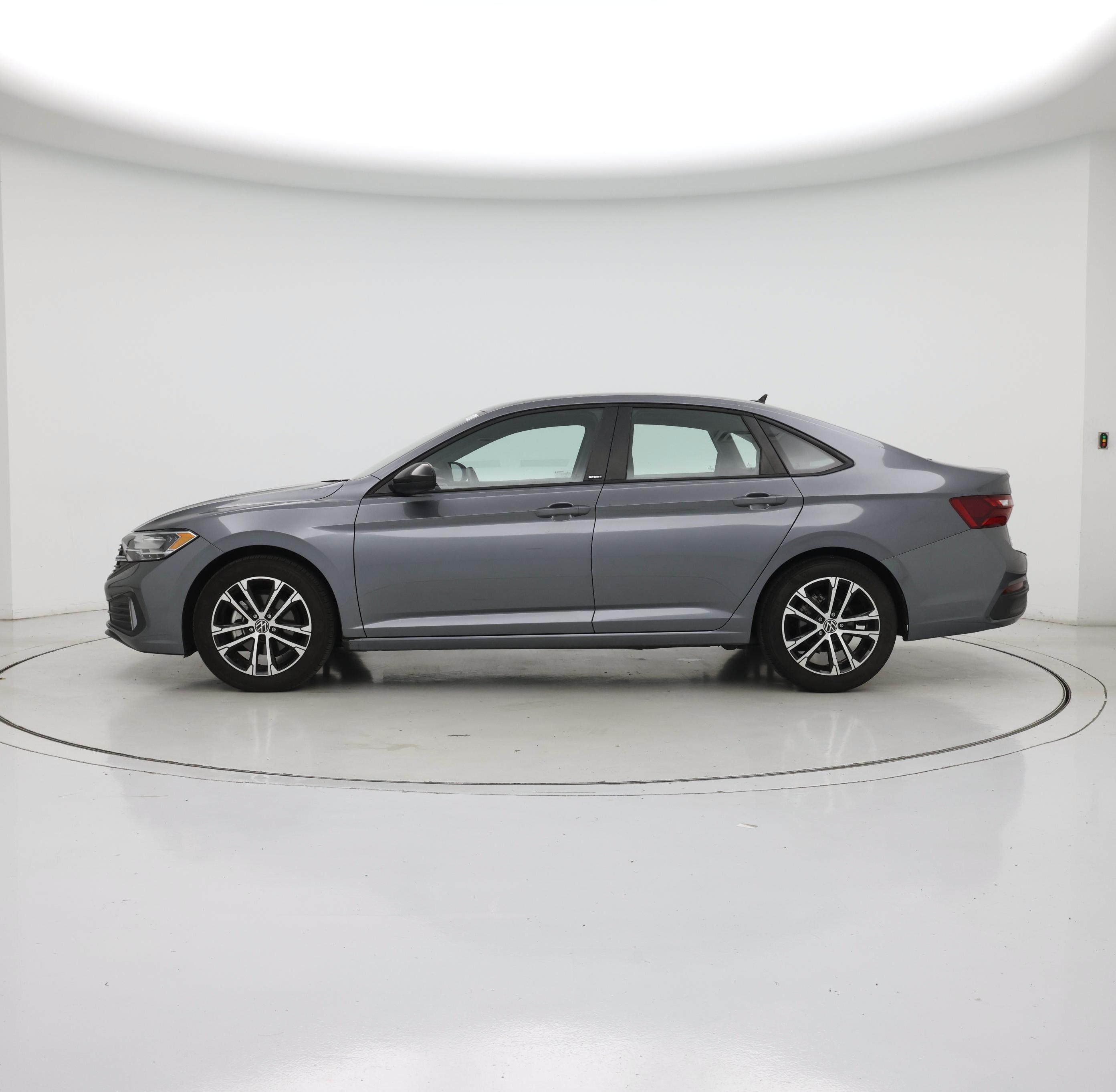 Thumbnail: 2023 Volkswagen Jetta - 3