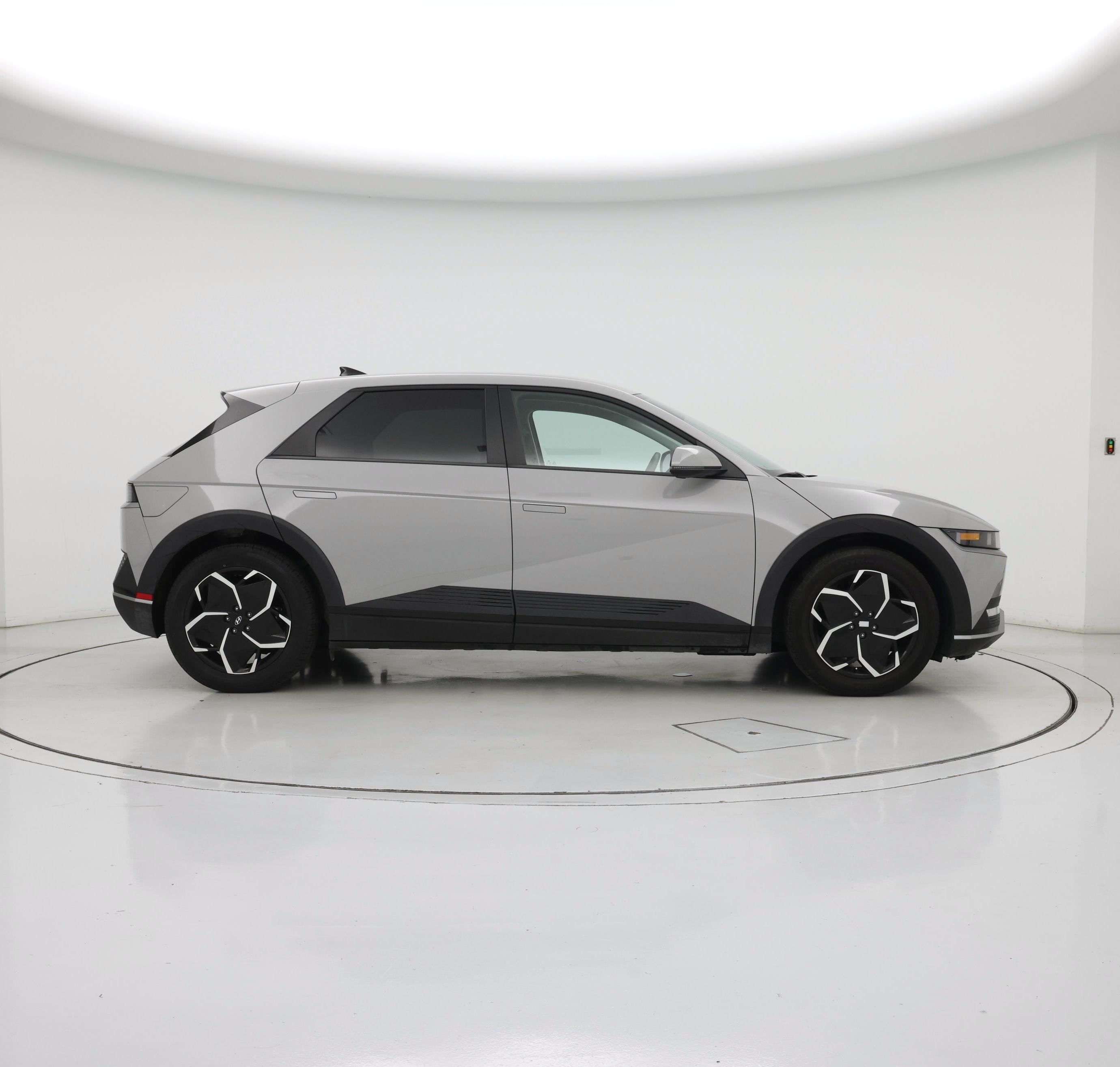 Thumbnail: 2024 Hyundai Ioniq 5 - 7