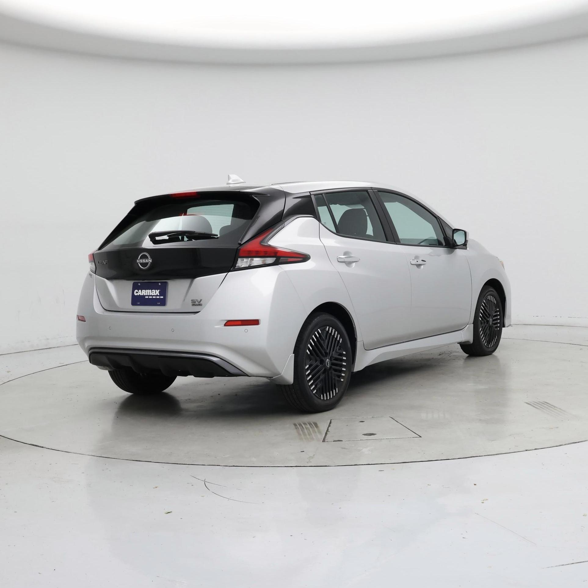 Thumbnail: 2023 Nissan Leaf - 8
