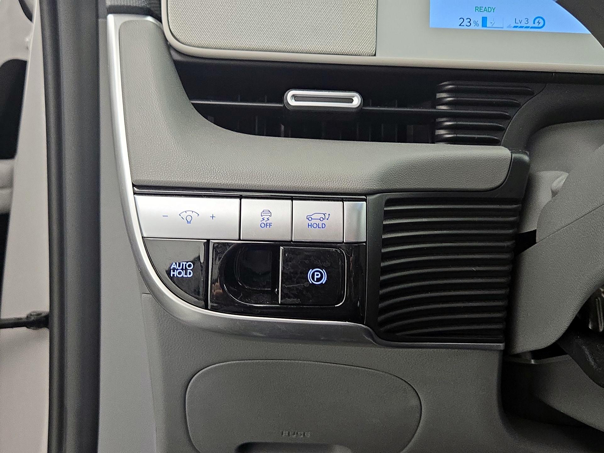 Thumbnail: 2024 Hyundai Ioniq 5 - 13