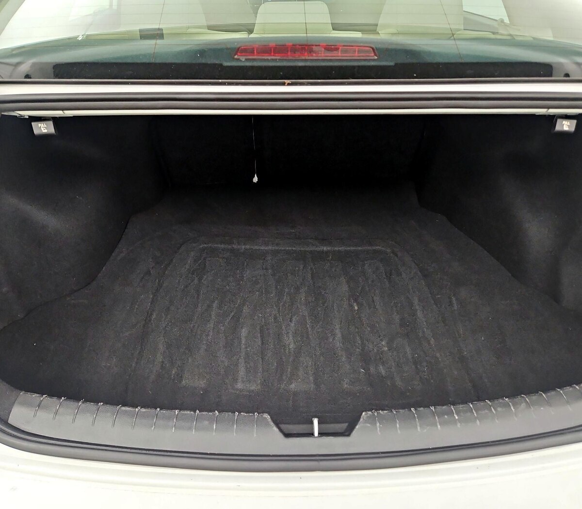 Trunk/Cargo (Seats Up)