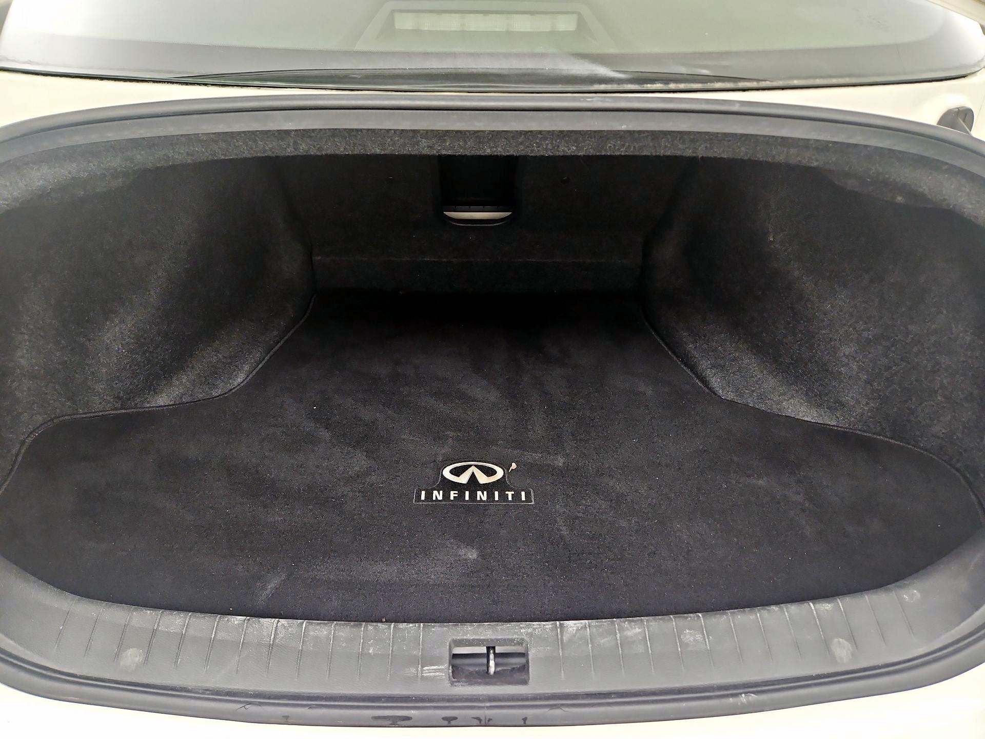 Thumbnail: 2017 INFINITI Q50 - 19