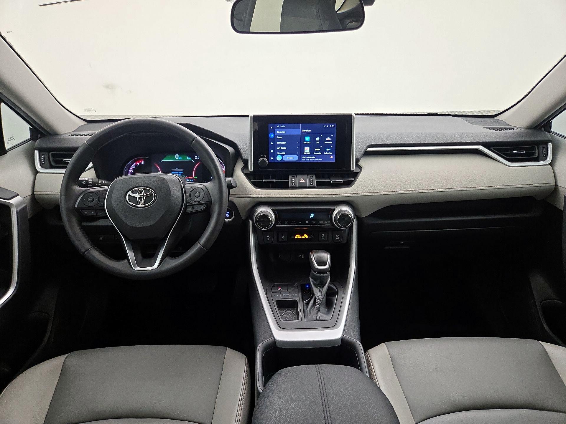 Thumbnail: 2023 Toyota RAV4 - 9