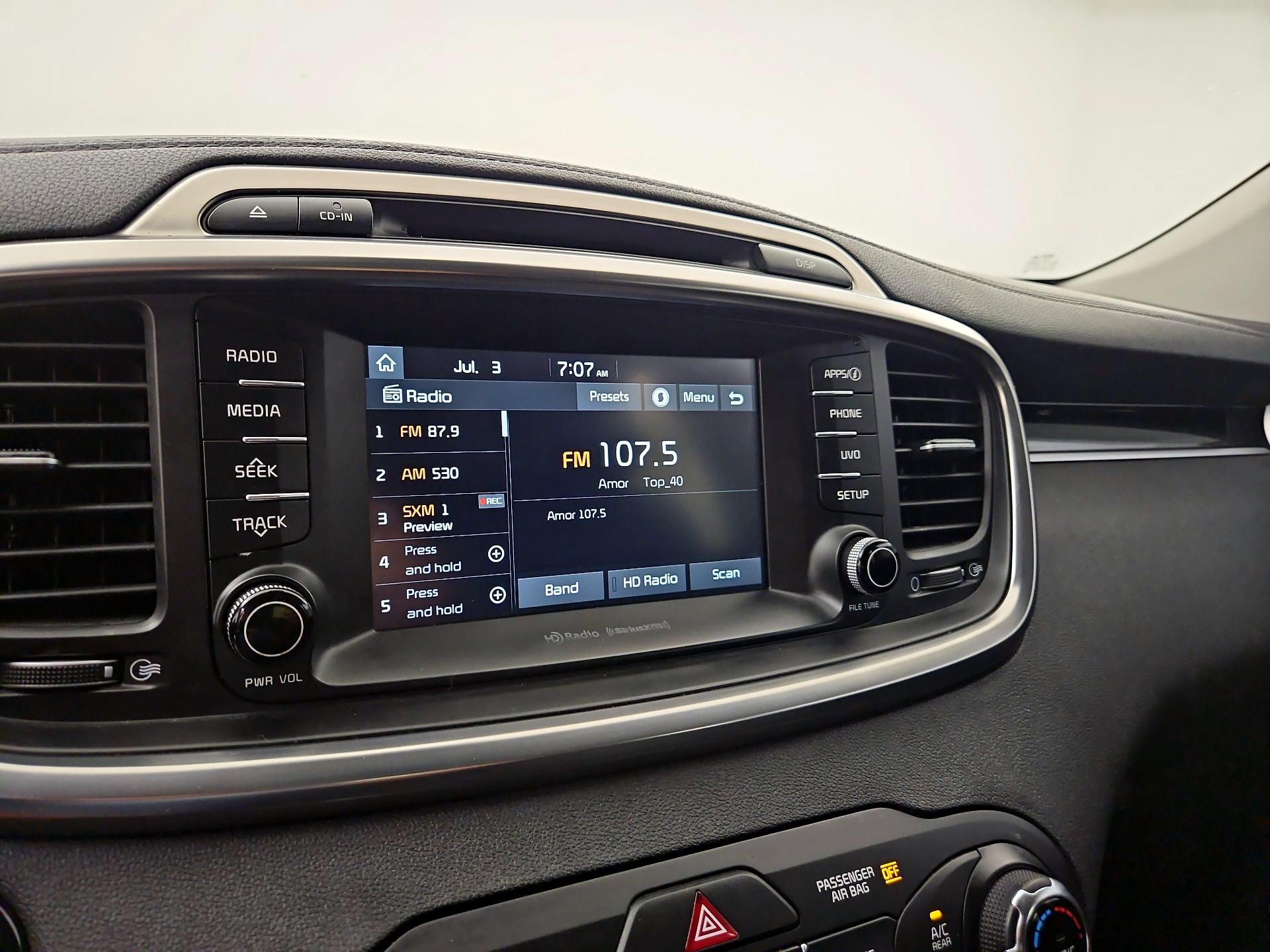 Thumbnail: 2018 Kia Sorento - 15