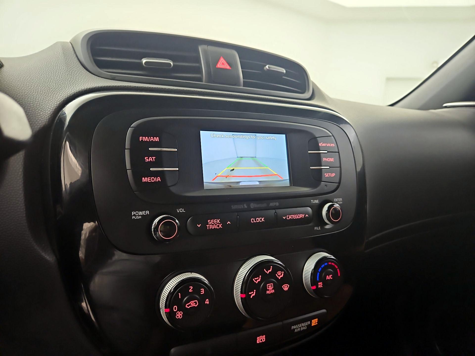 Thumbnail: 2016 Kia Soul - 12