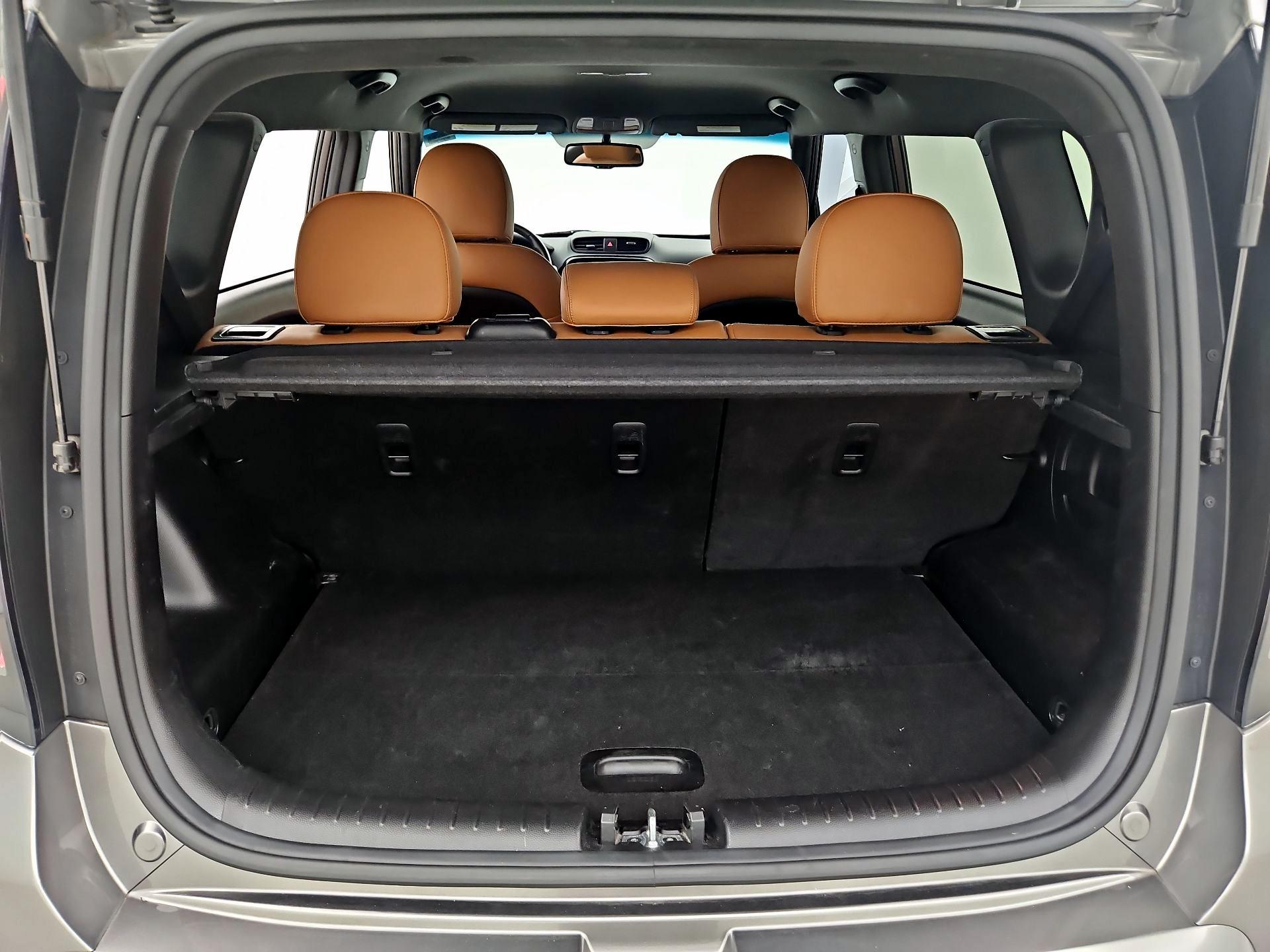 Thumbnail: 2016 Kia Soul - 18