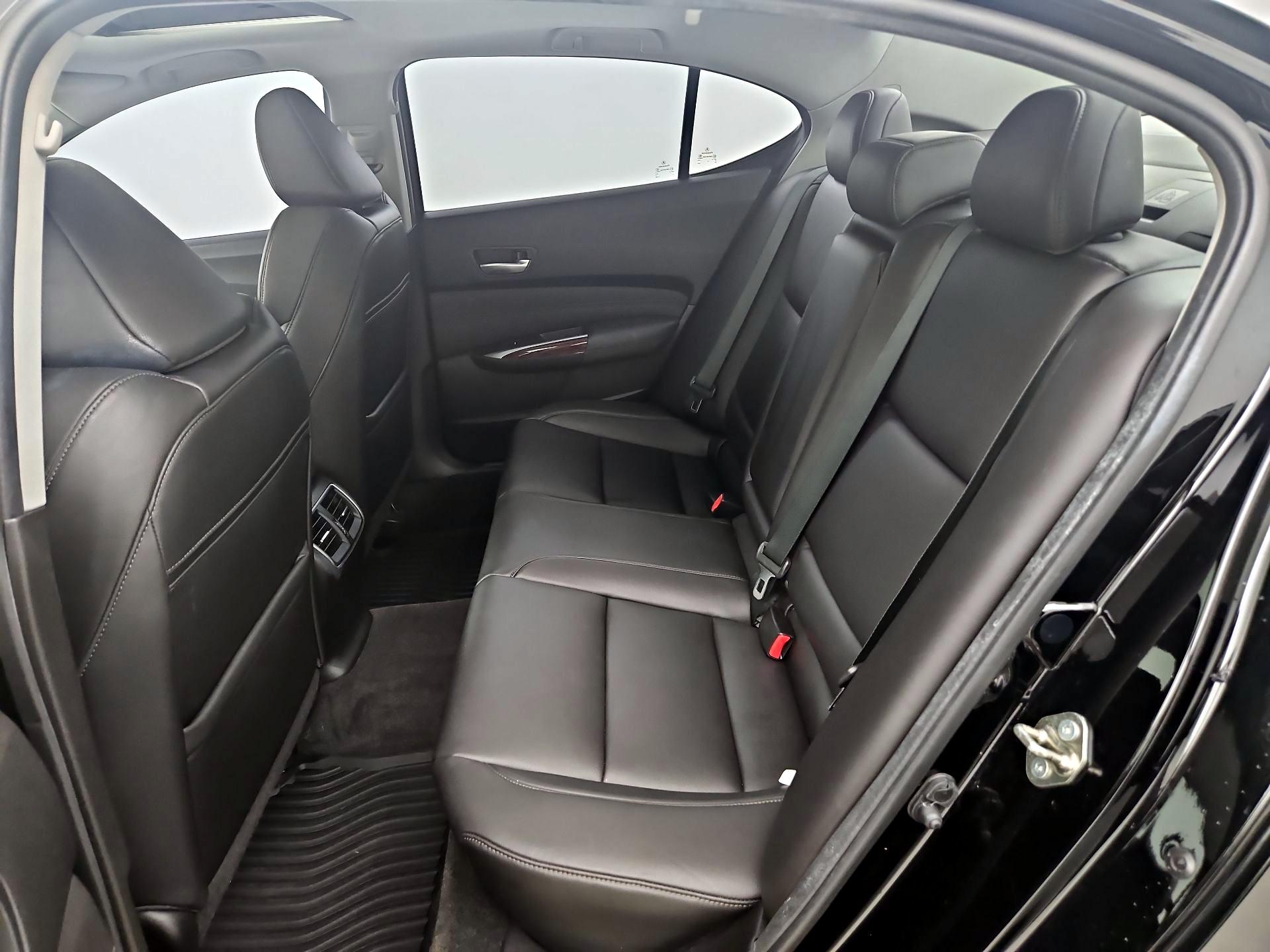 Thumbnail: 2016 Acura TLX - 18