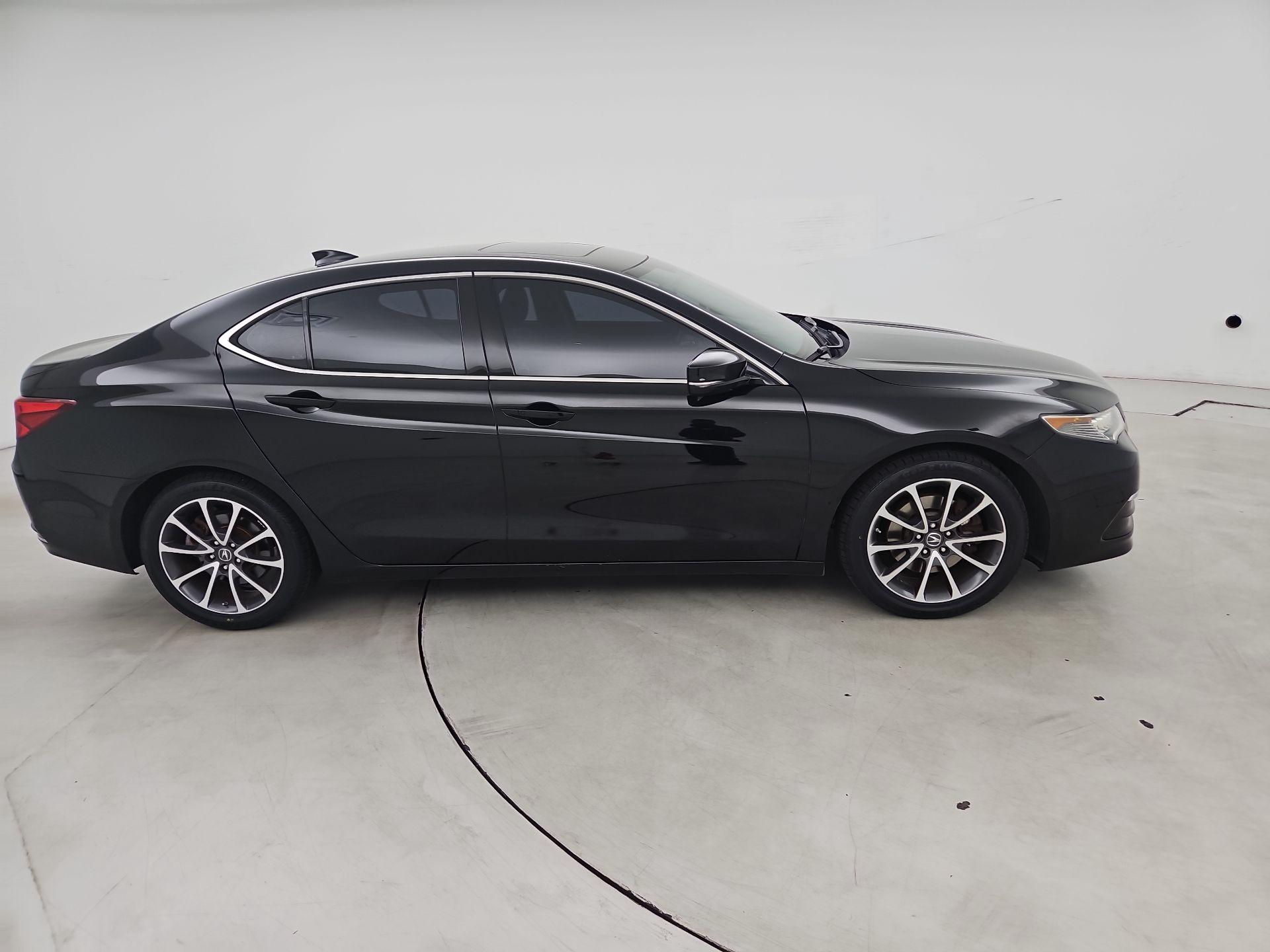 Thumbnail: 2016 Acura TLX - 4