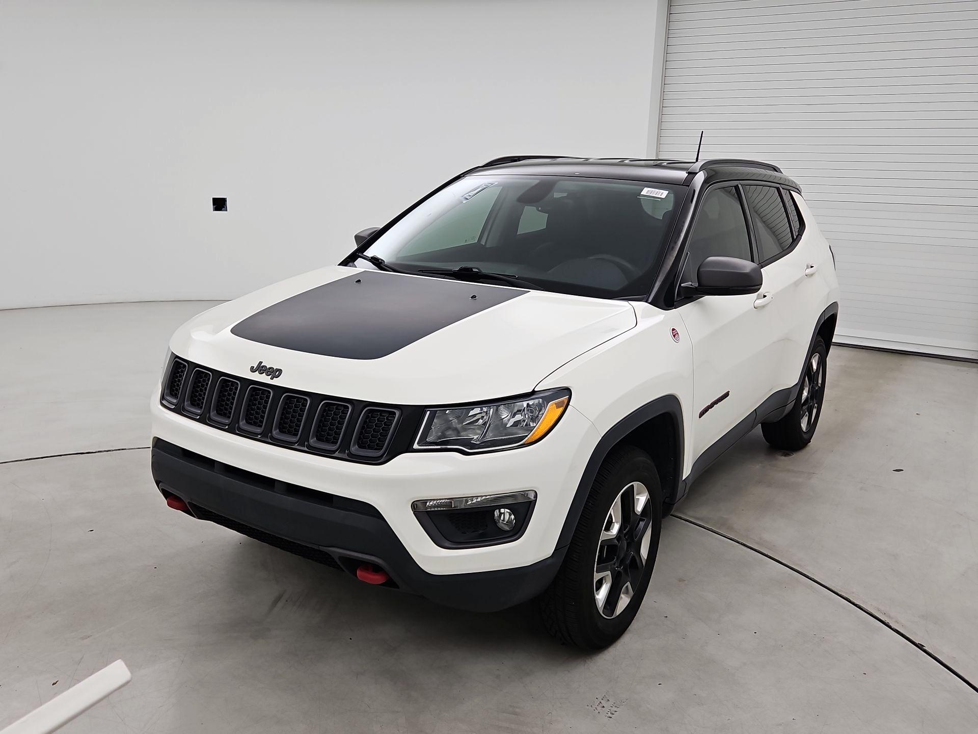 Thumbnail: 2018 Jeep Compass - 3