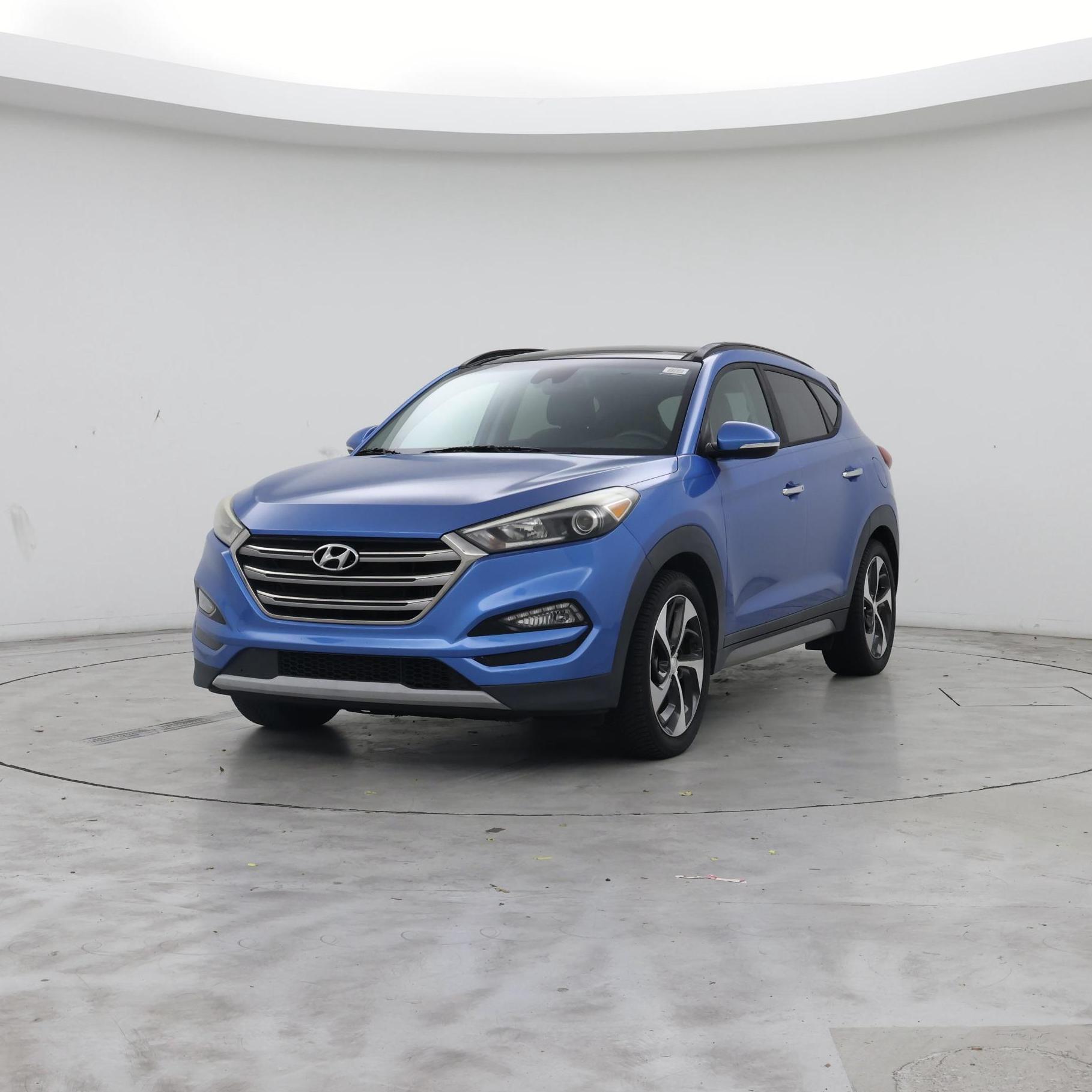 Thumbnail: 2017 Hyundai Tucson - 4