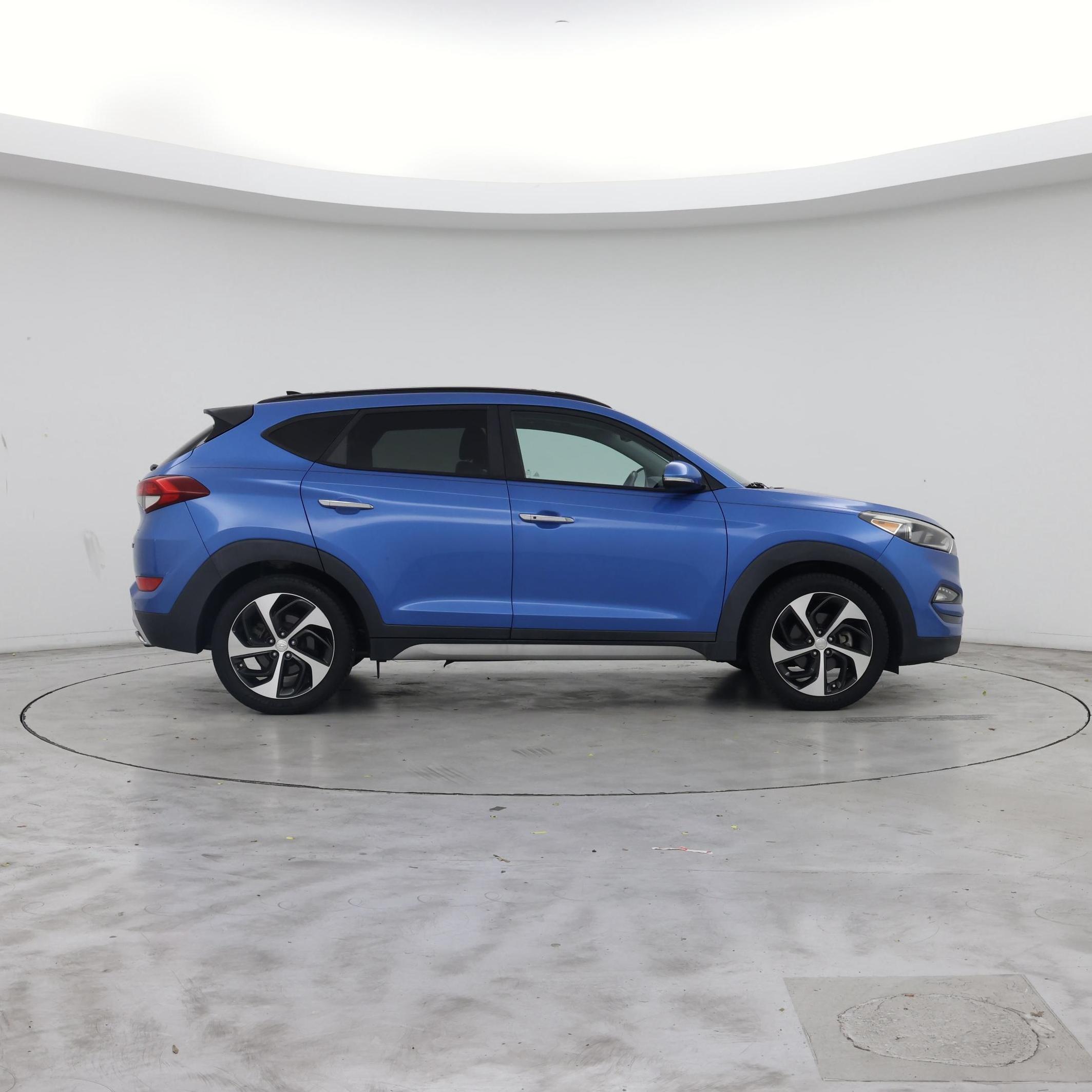 Thumbnail: 2017 Hyundai Tucson - 7