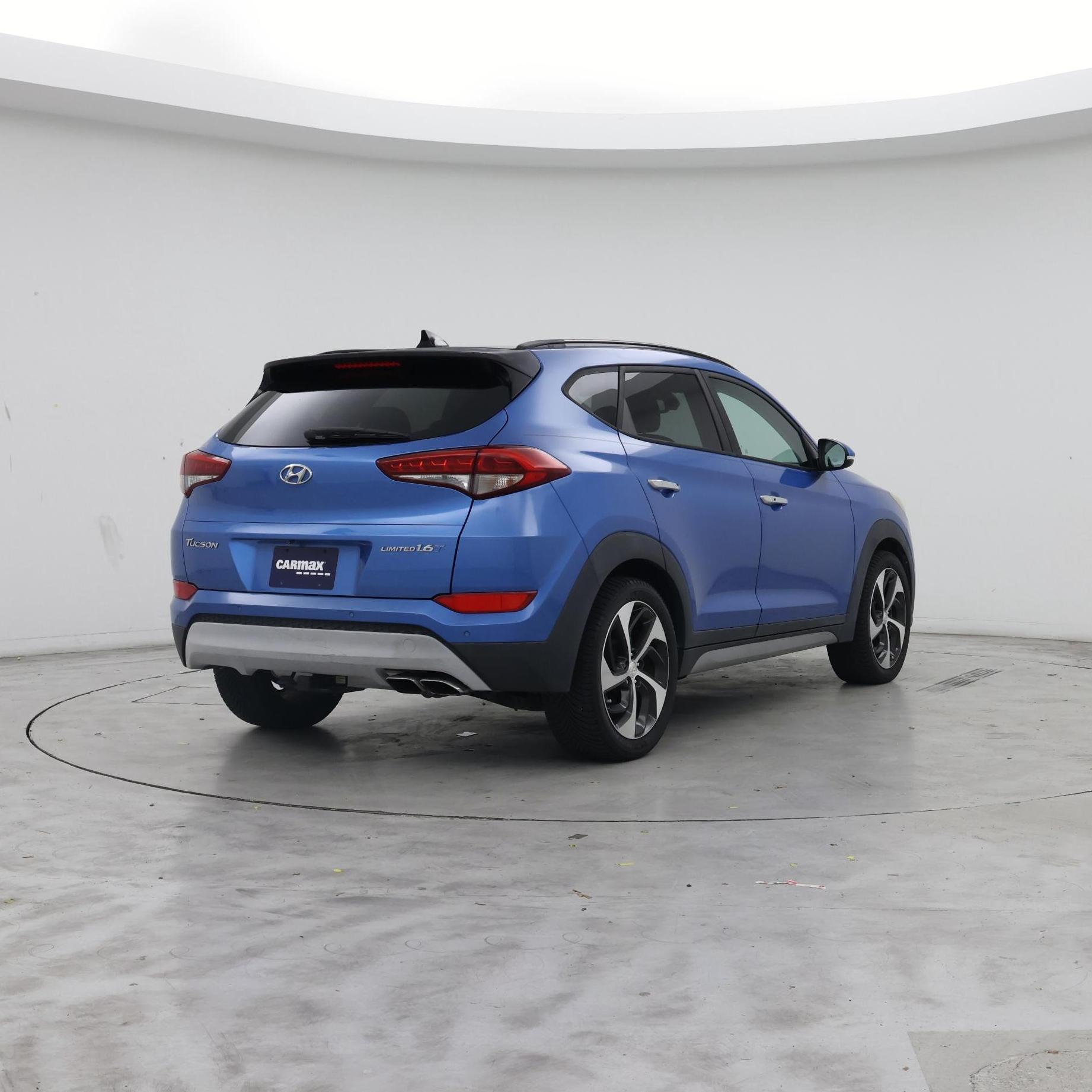 Thumbnail: 2017 Hyundai Tucson - 8