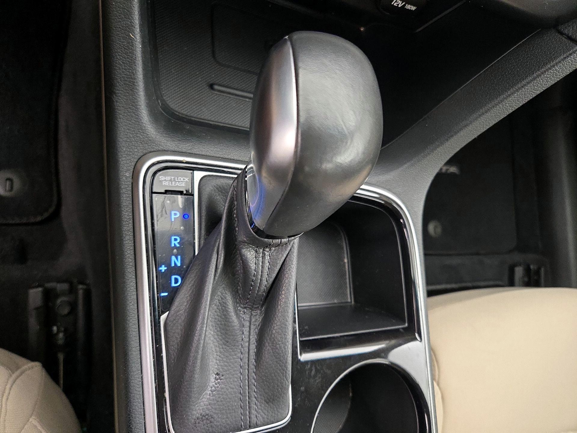 Thumbnail: 2019 Hyundai Sonata - 17