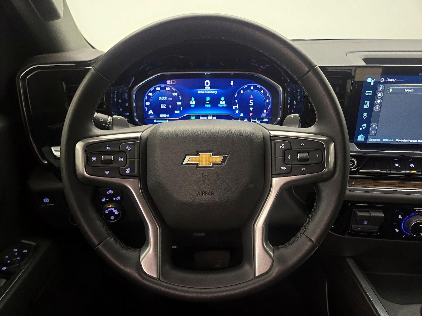 2025 Chevrolet Silverado 1500 LT - Photo 11