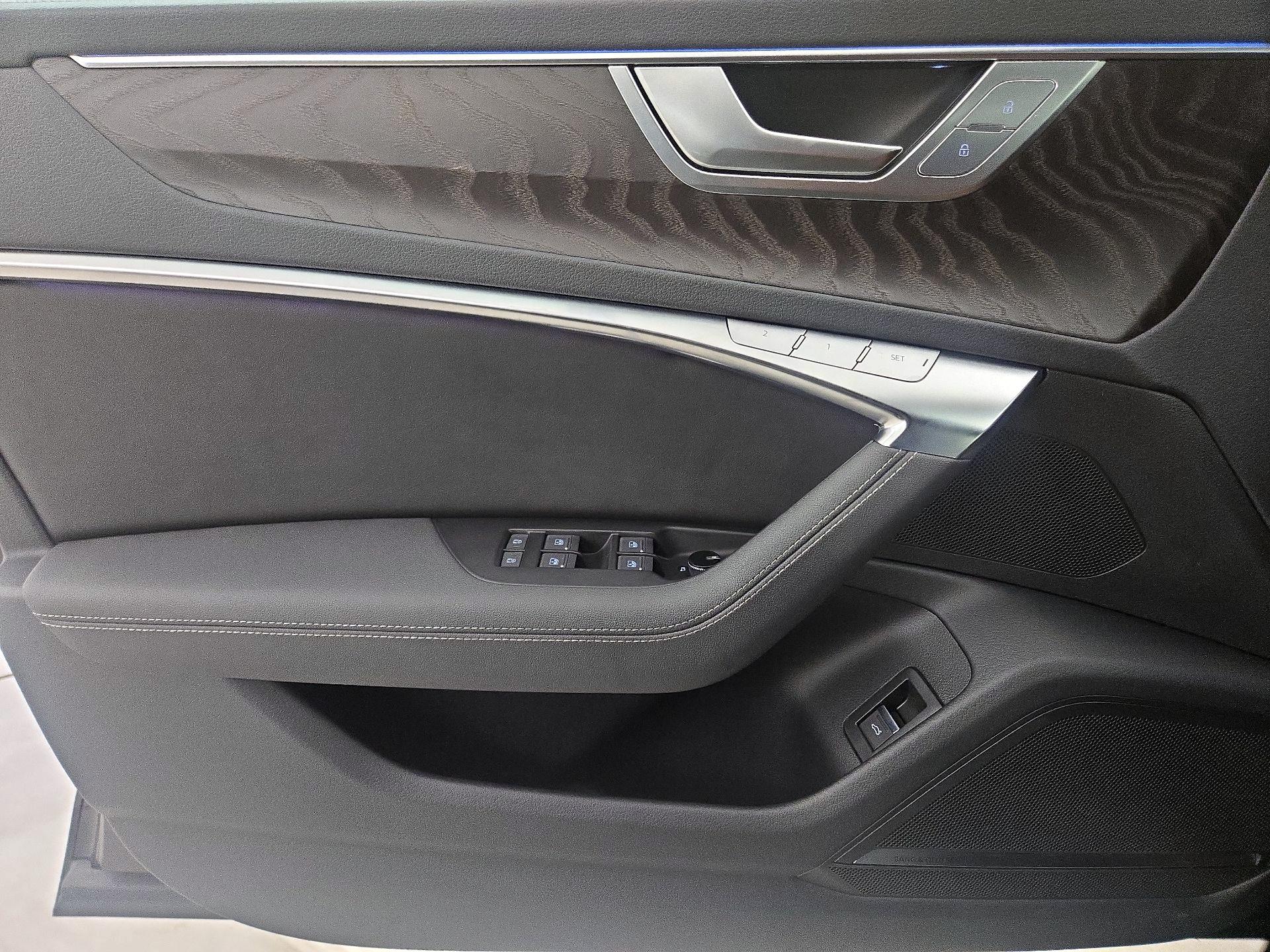 Thumbnail: 2021 Audi A7 - 12