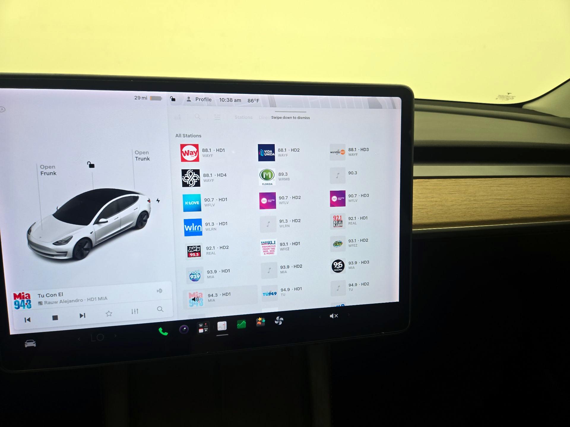 Thumbnail: 2021 Tesla Model 3 - 15