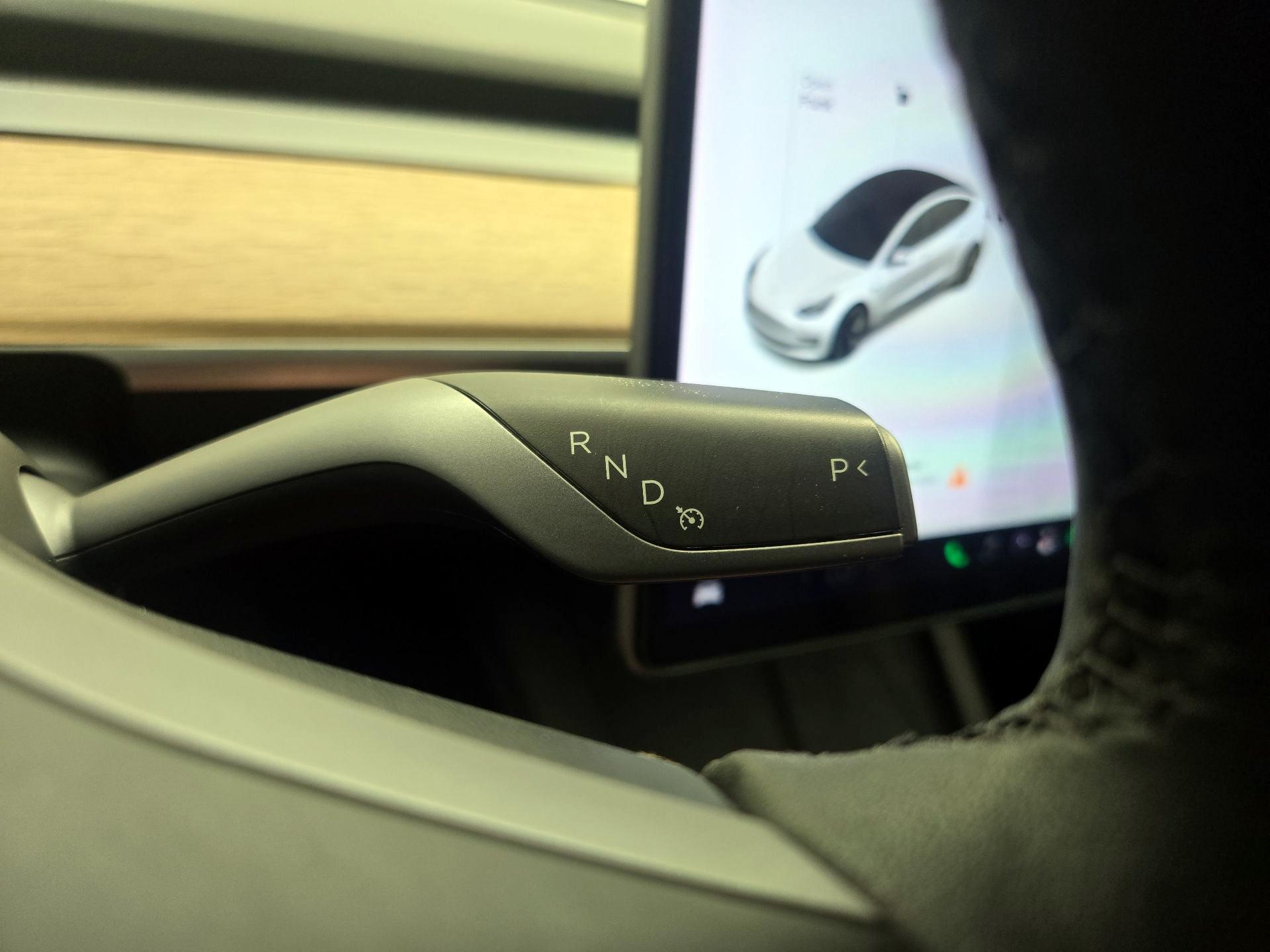 Thumbnail: 2021 Tesla Model 3 - 17