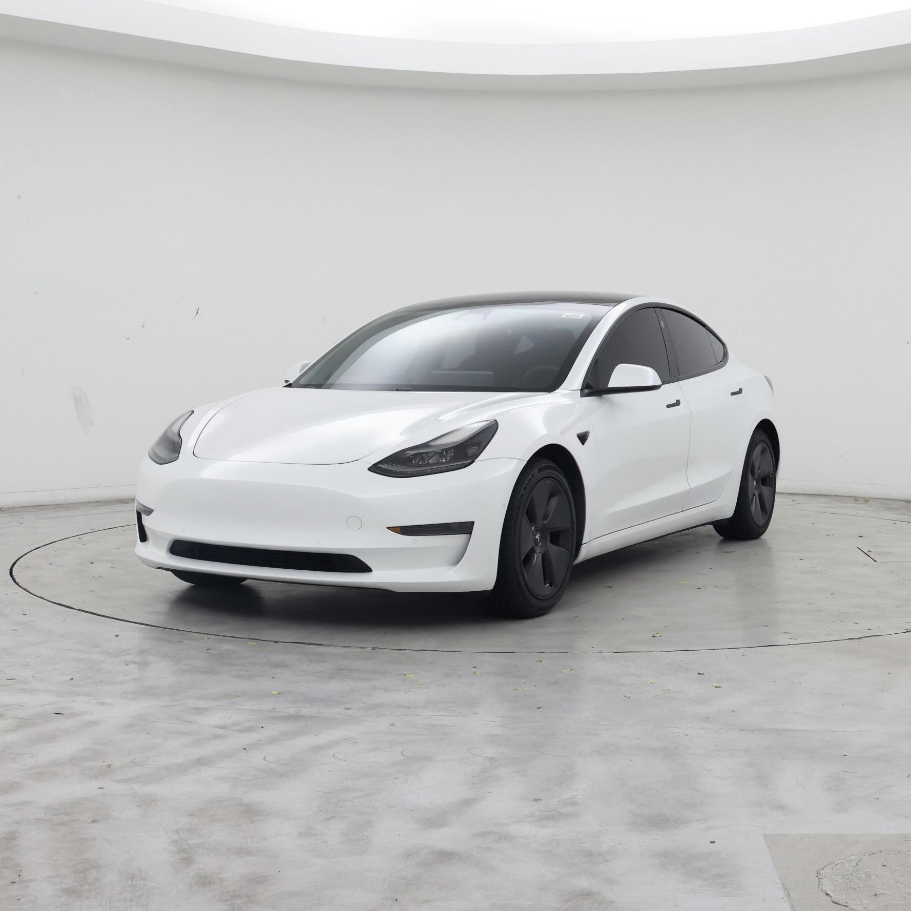Thumbnail: 2021 Tesla Model 3 - 4