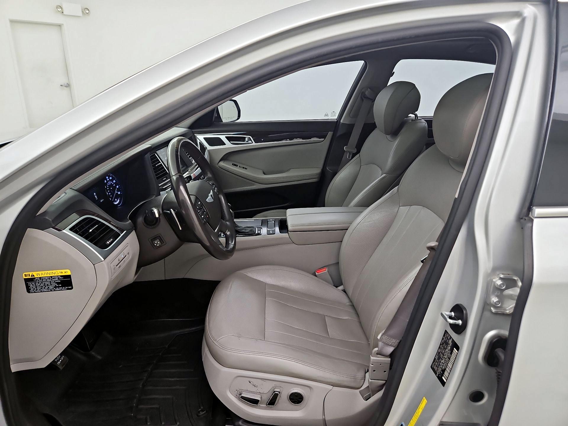 Thumbnail: 2016 Hyundai Genesis - 9
