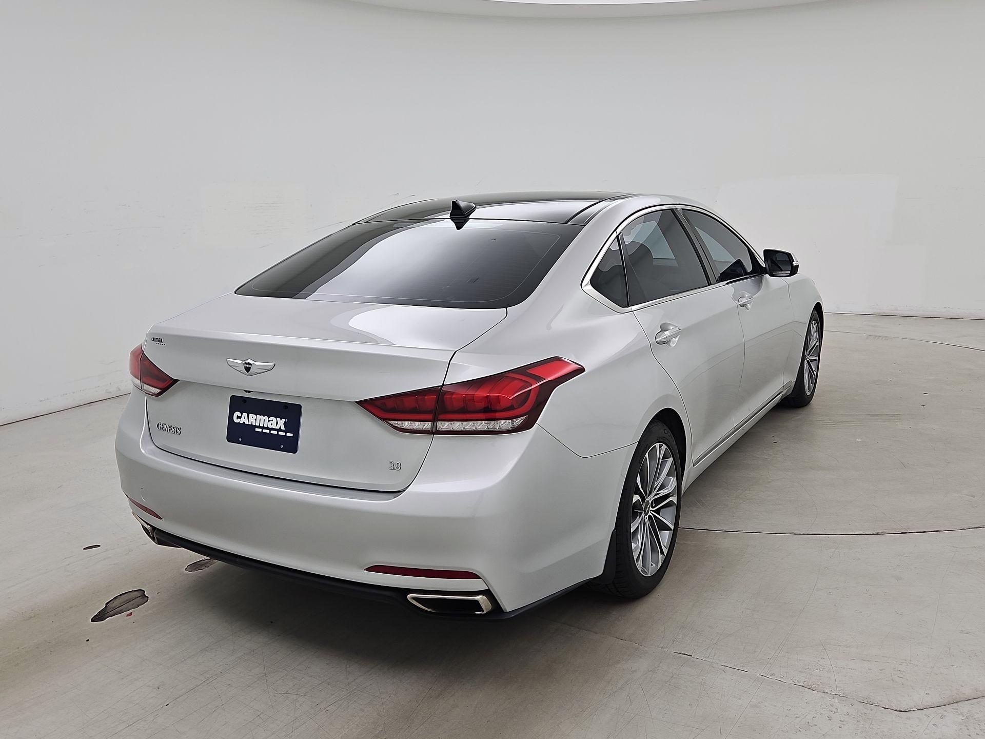 Thumbnail: 2016 Hyundai Genesis - 5