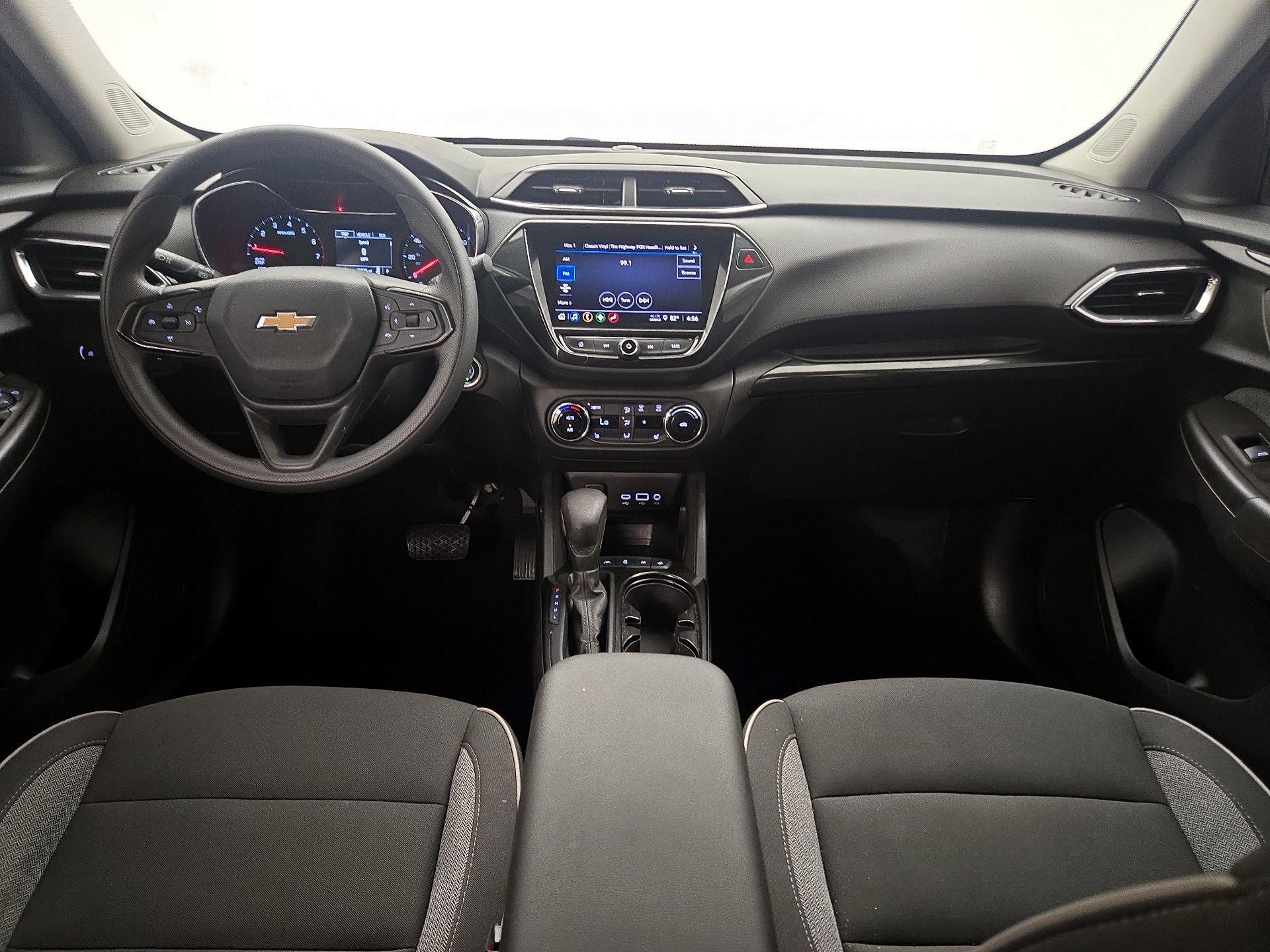 Thumbnail: 2023 Chevrolet TrailBlazer - 9