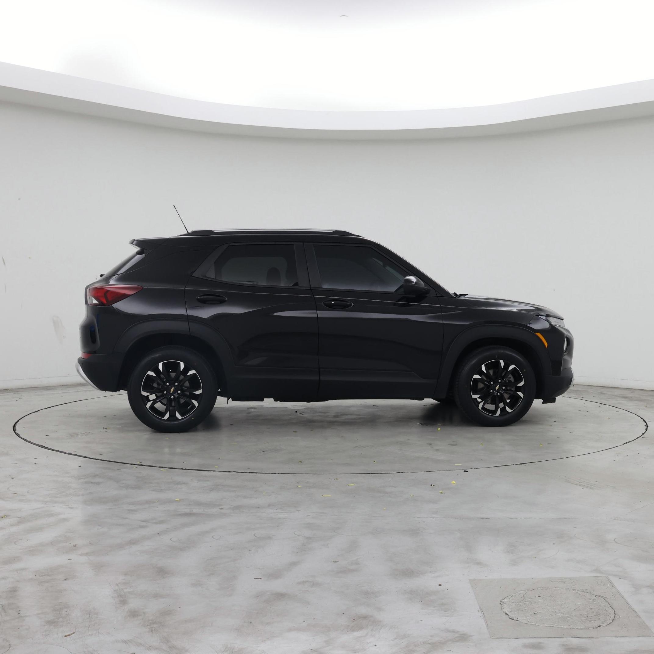 Thumbnail: 2023 Chevrolet TrailBlazer - 7