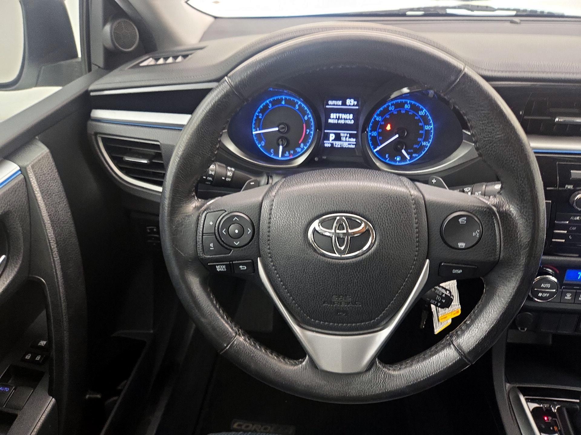 Thumbnail: 2016 Toyota Corolla - 10