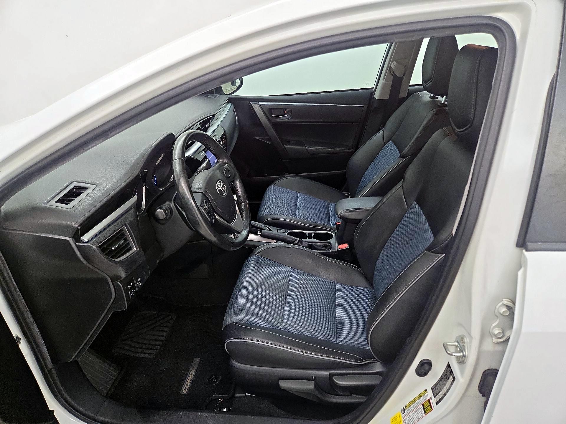 Thumbnail: 2016 Toyota Corolla - 11