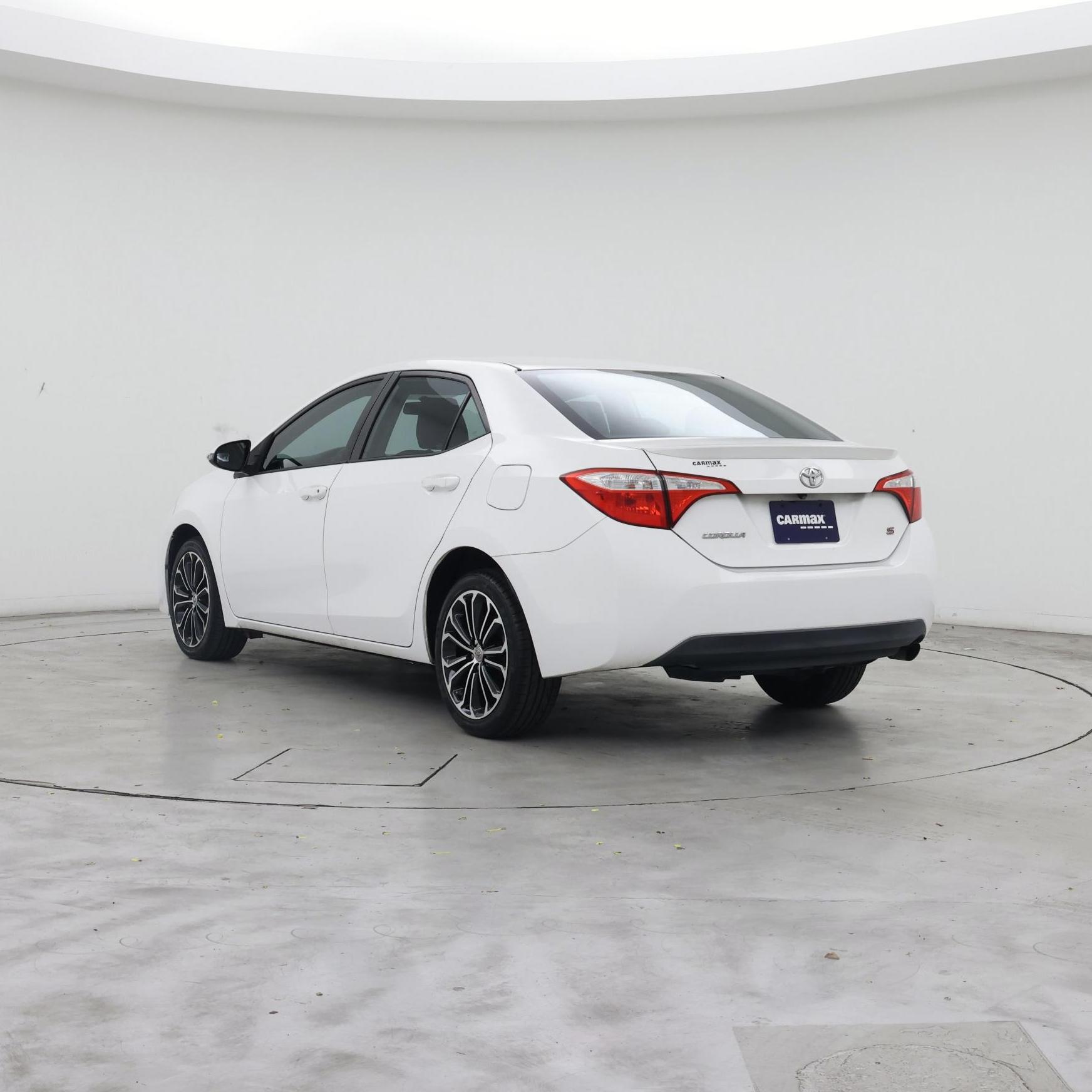 Thumbnail: 2016 Toyota Corolla - 2