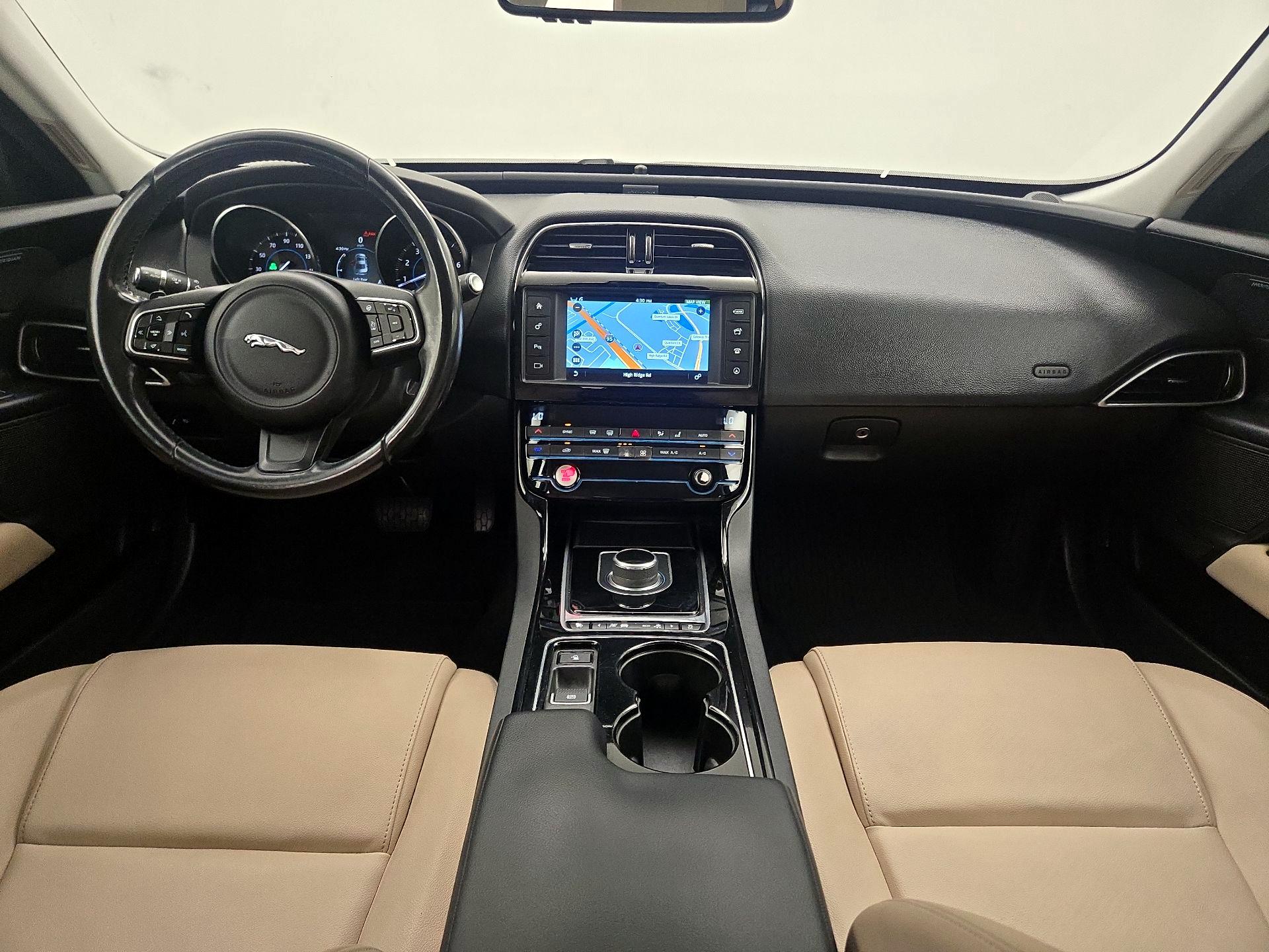 Thumbnail: 2017 Jaguar XE - 9